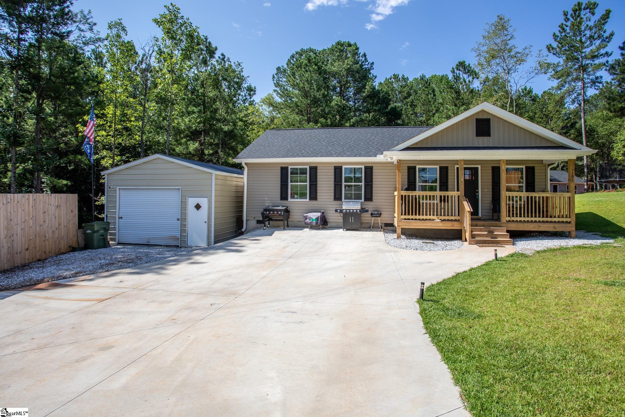 191 Crystal Lane, Walhalla SC 29691