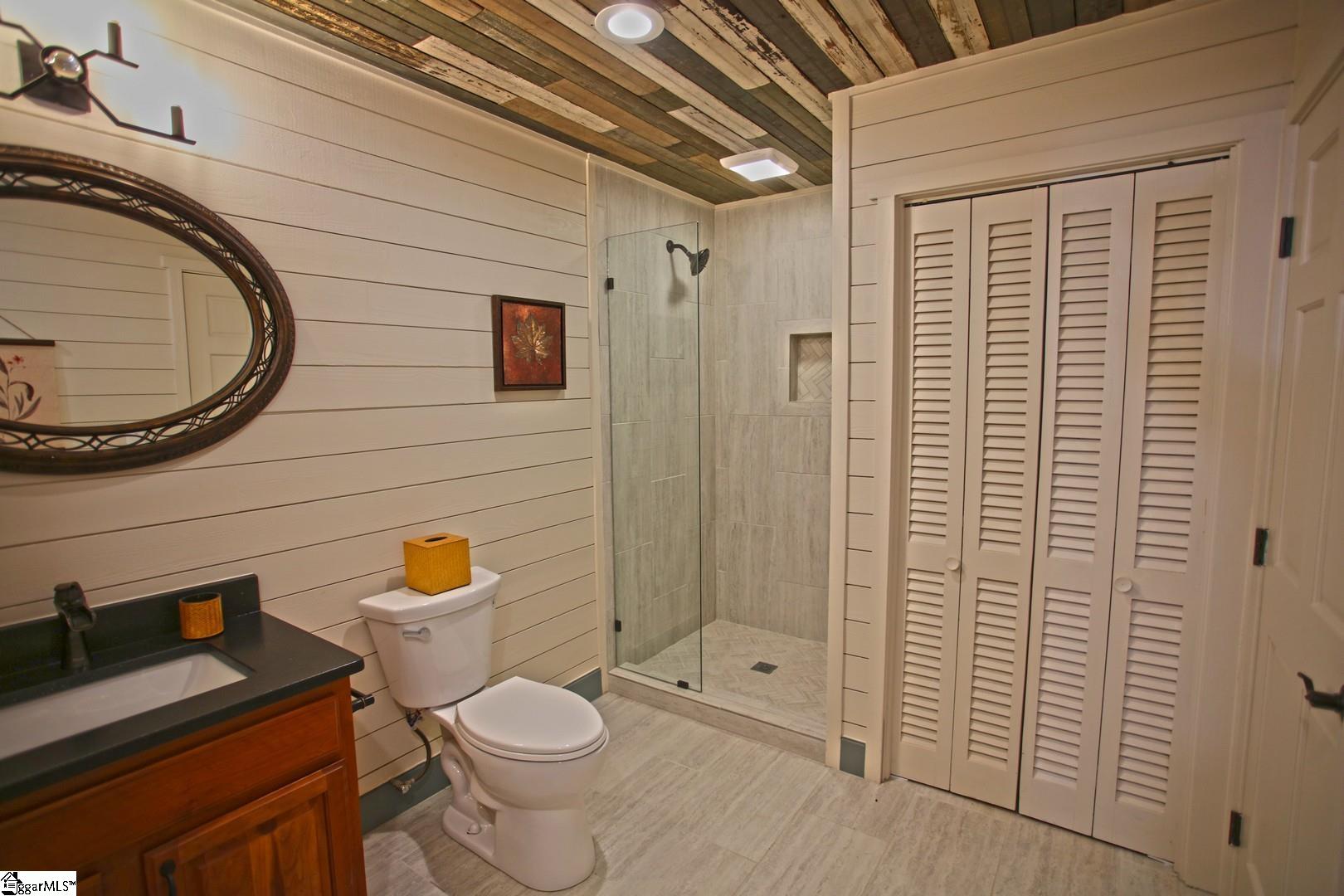 275 Jocassee Lake, Salem, South Carolina image 24