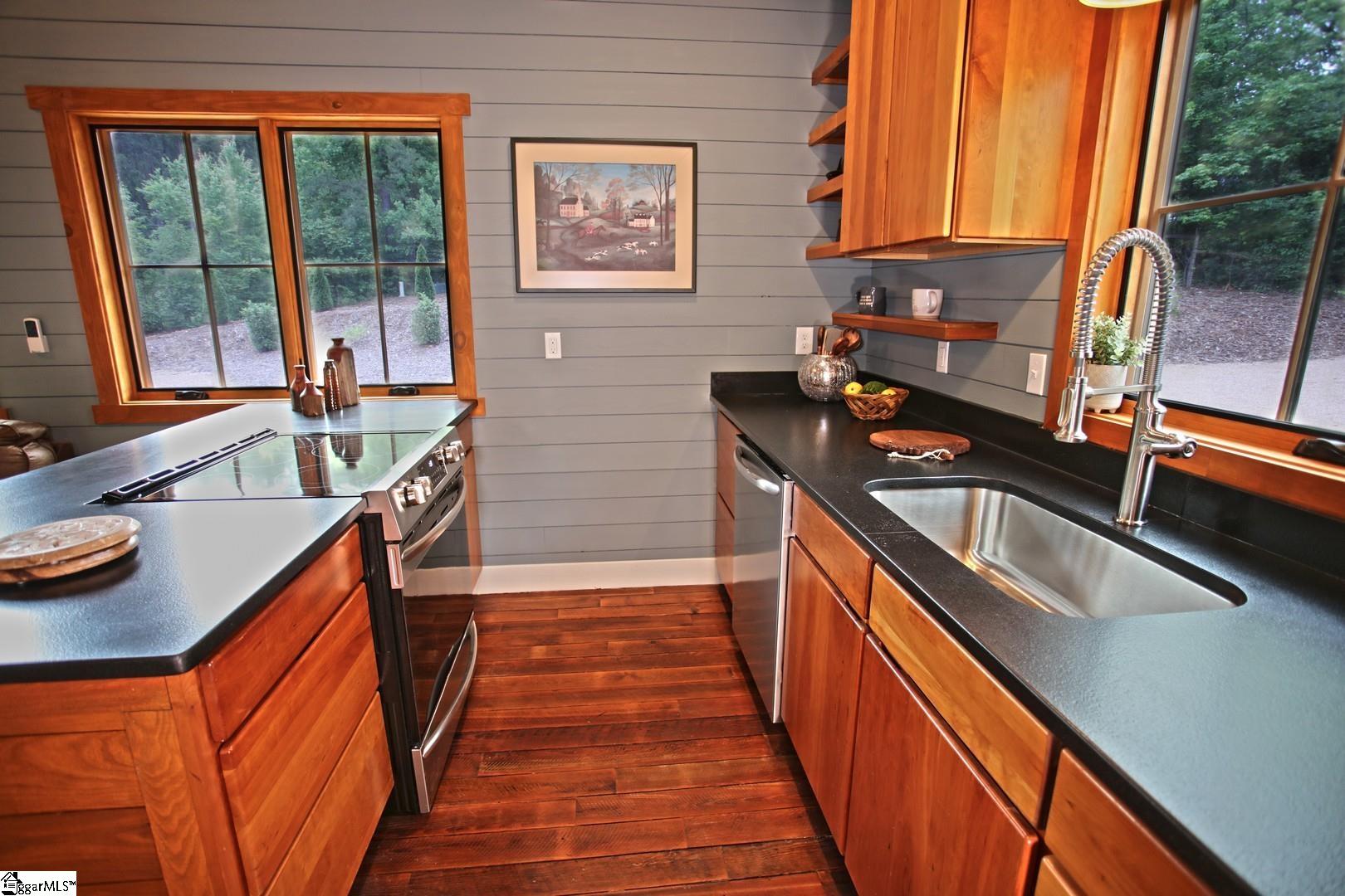 275 Jocassee Lake, Salem, South Carolina image 10
