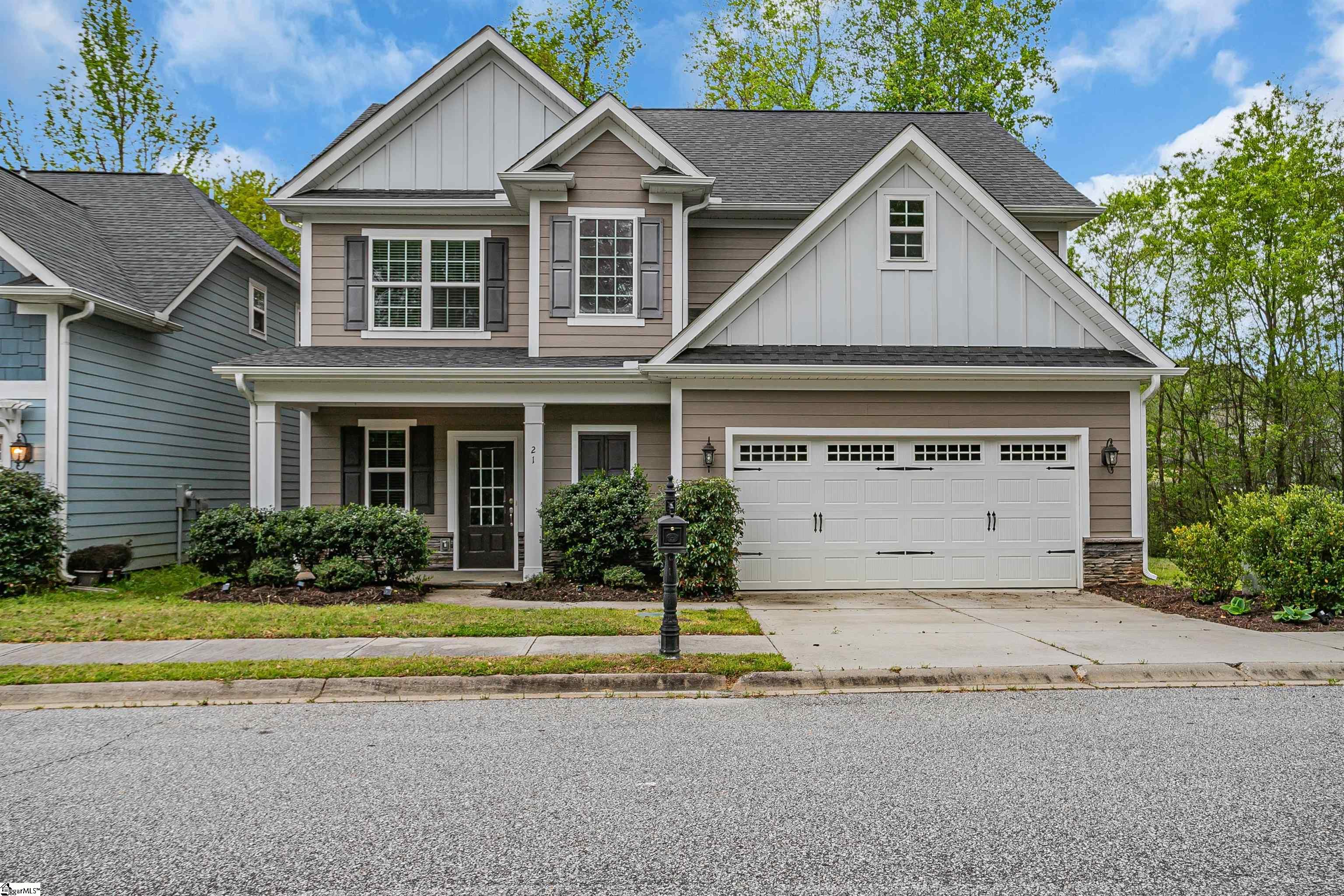 21 Pickering Lane, Simpsonville SC 29681