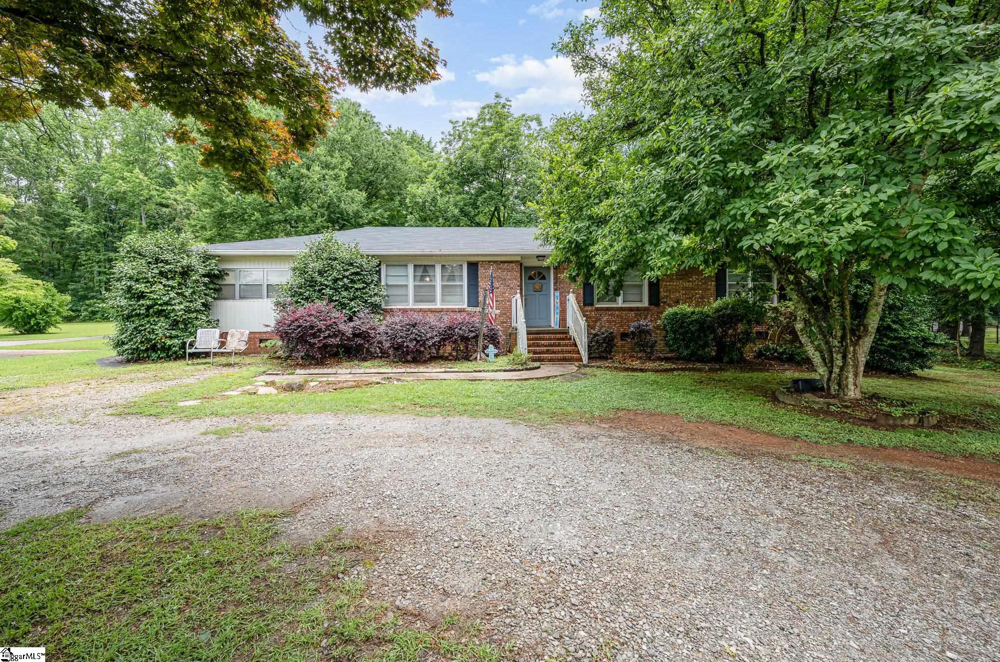 446 Sunset Boulevard, Clinton SC 29325