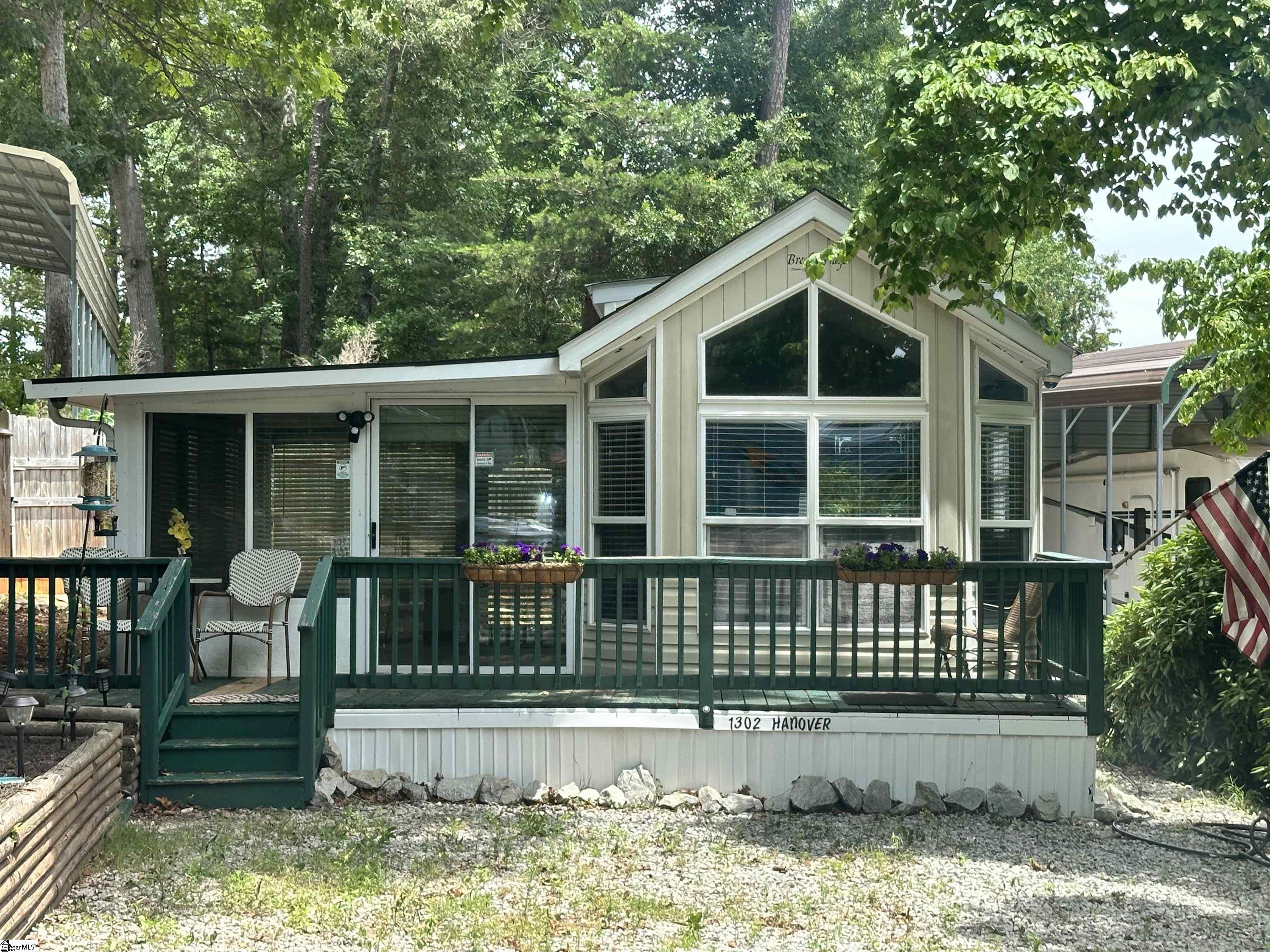 1302 Hanover Drive, Westminster SC 29693