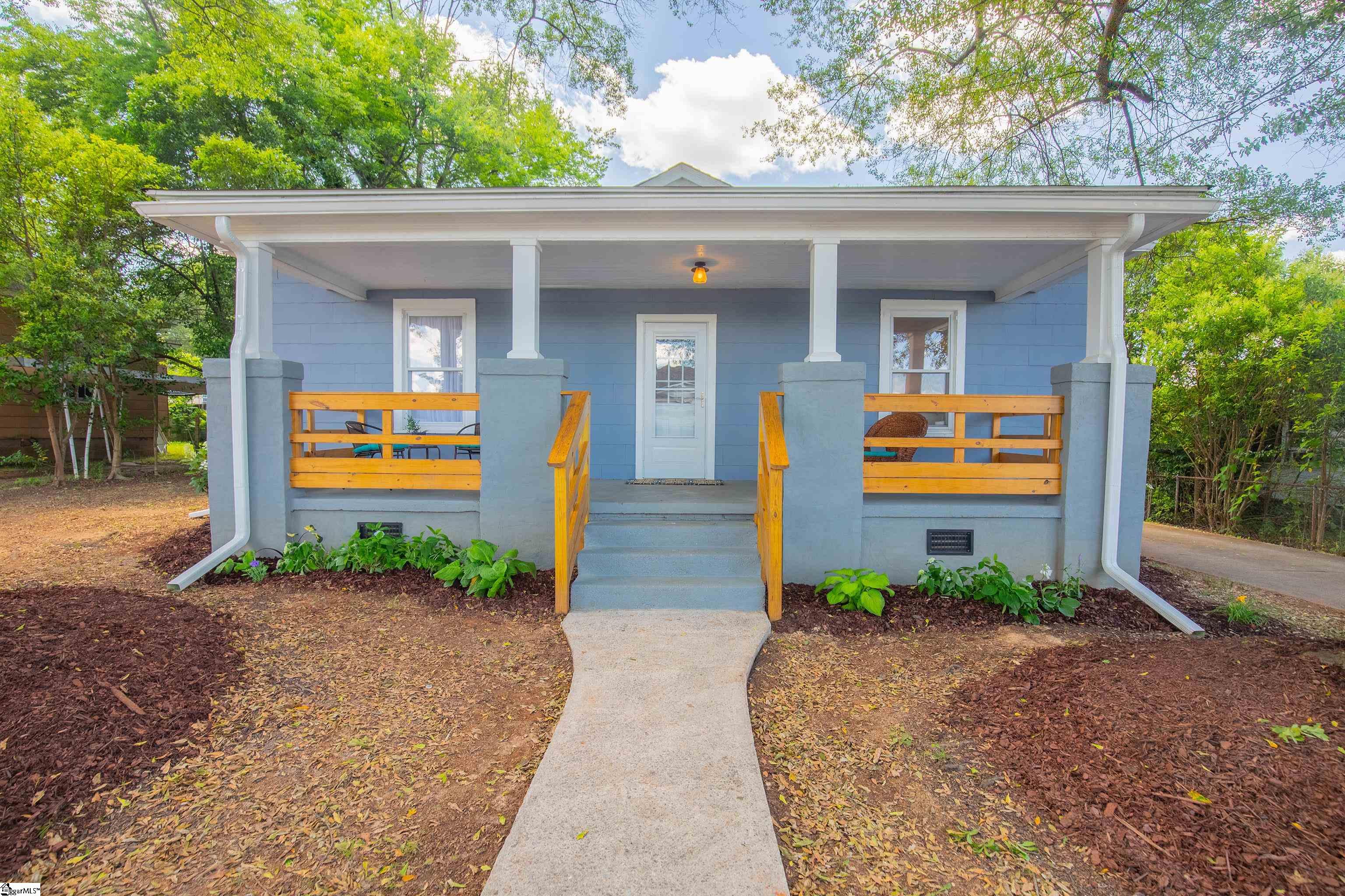 52 4th Avenue, Greenville SC 29611