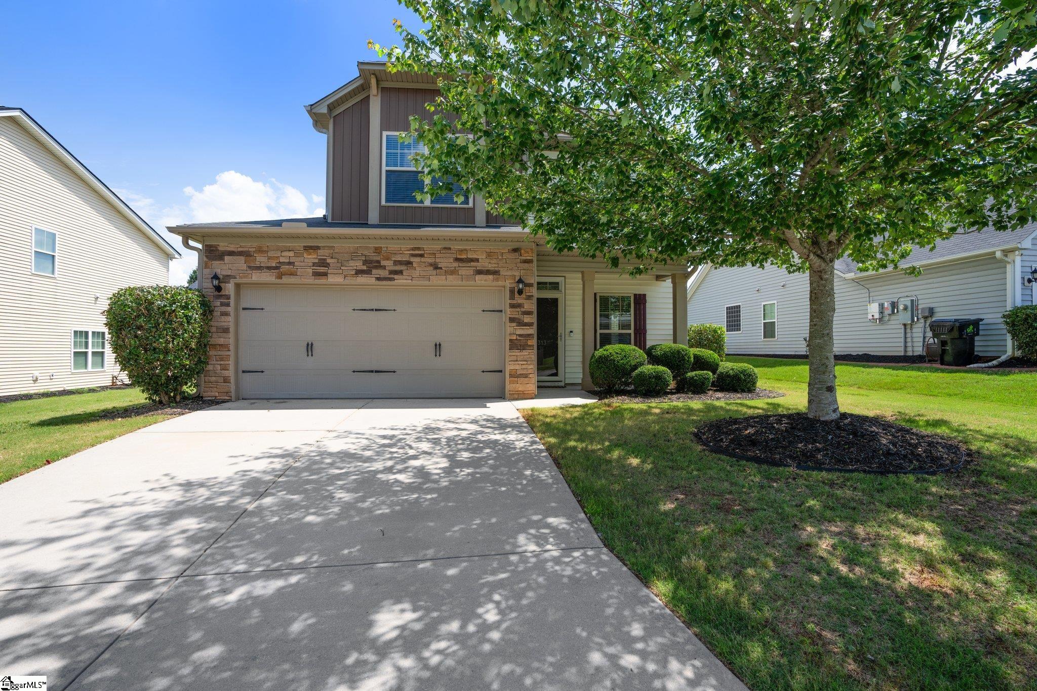 313 Rivers Edge Circle, Simpsonville SC 29680