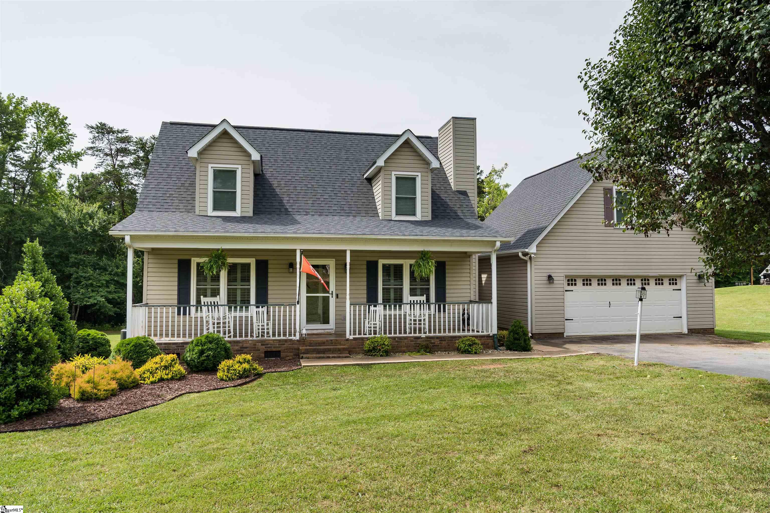 5355 Rainbow Lake Road, Campobello SC 29322