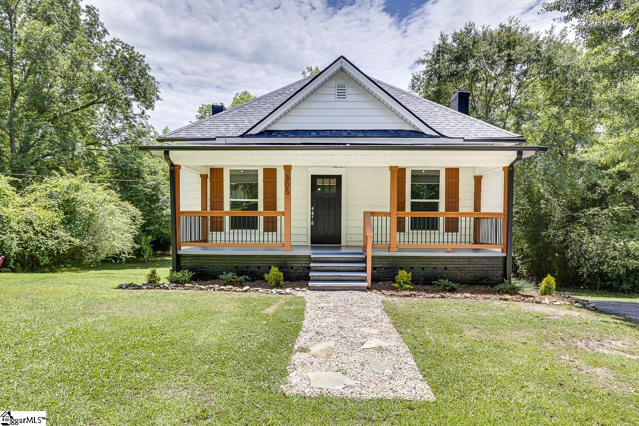 305 Mills Avenue, Liberty SC 29657