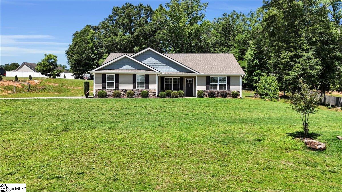 229 Redcoat Court, Simpsonville SC 29680