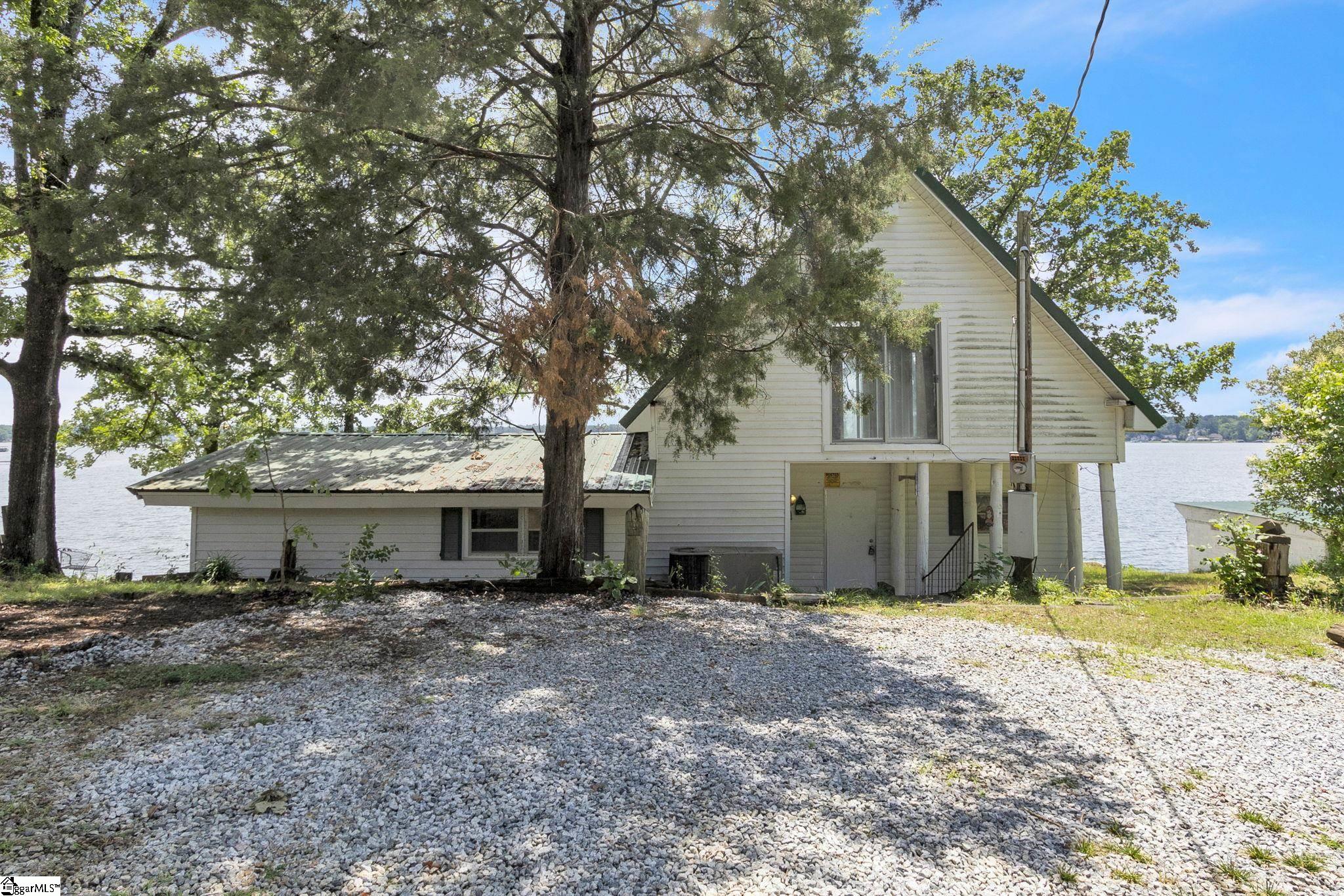 244 Wuthering Heights Road, Cross Hill SC 29332