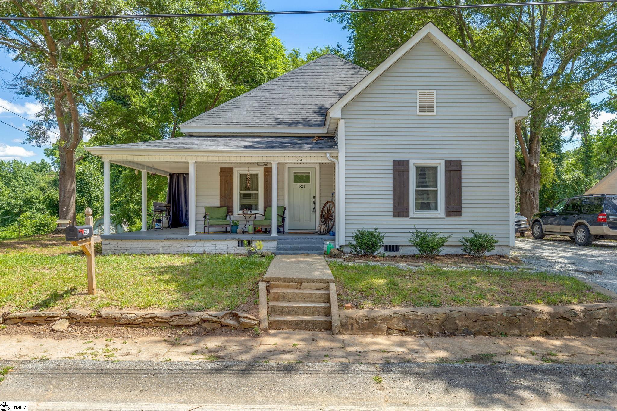 521 W Peachtree Street, Woodruff SC 29388