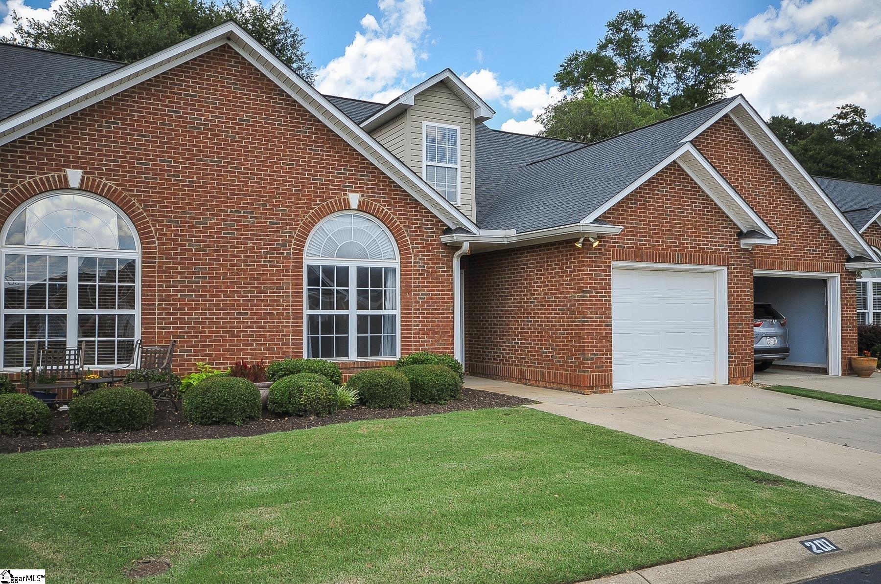 201 Dove Haven Drive, Simpsonville SC 29601