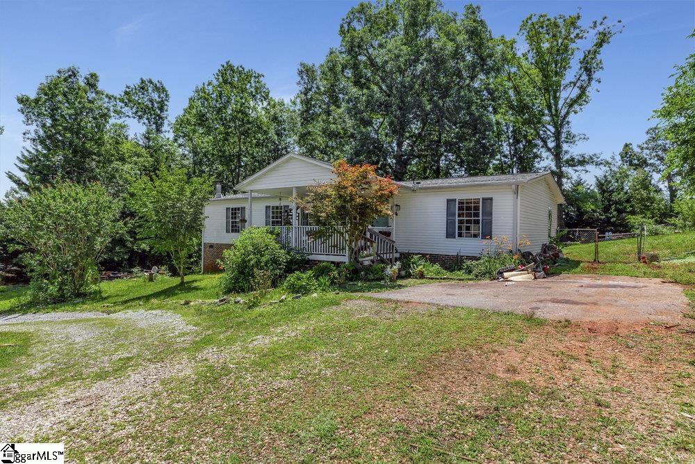 830 Fox Squirrel Ridge Road, Pickens SC 29671-8919
