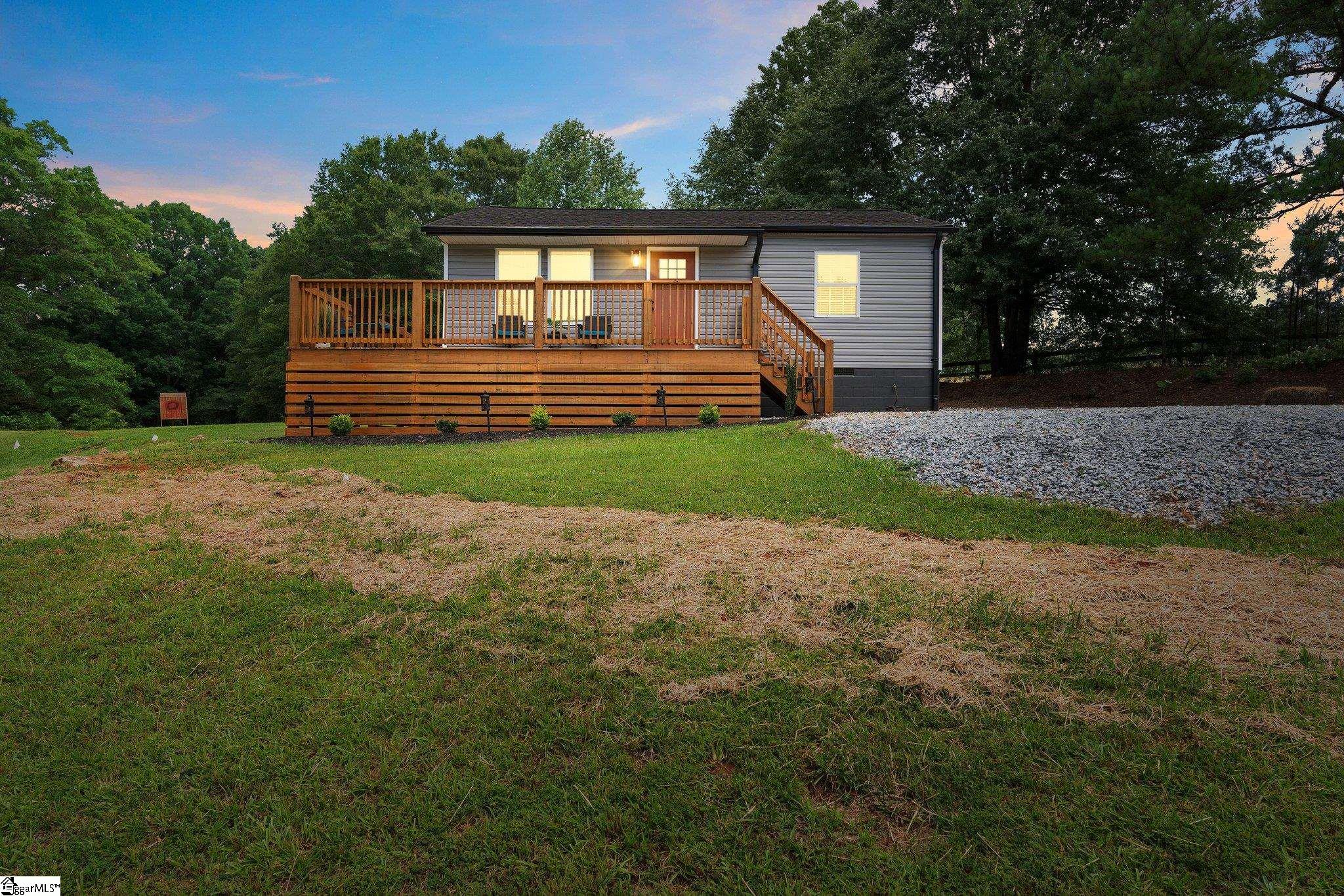 460 Davis Road, Spartanburg SC 29303