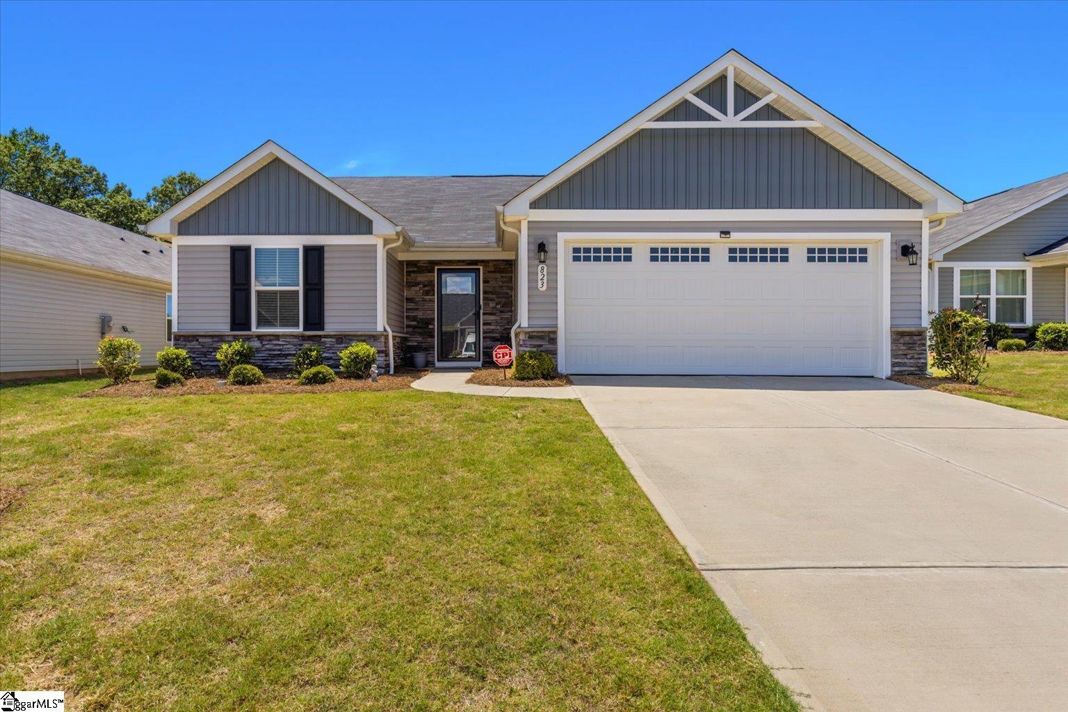823 Shady Oak Court, Boiling Springs SC 29316