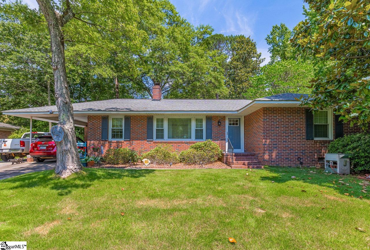 16 Yorkshire Drive, Greenville SC 29615