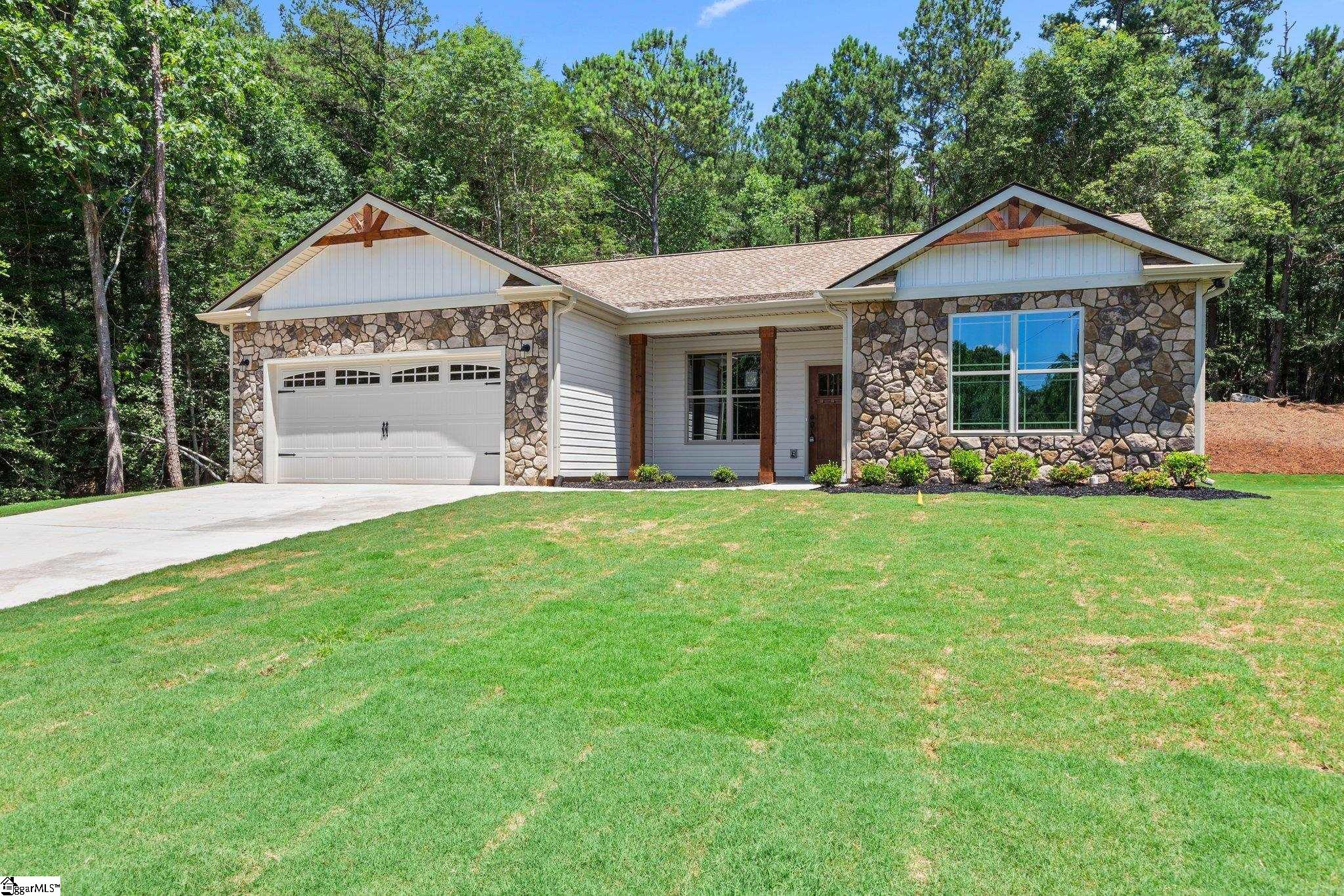 125 Portman Drive Townville, SC 29689