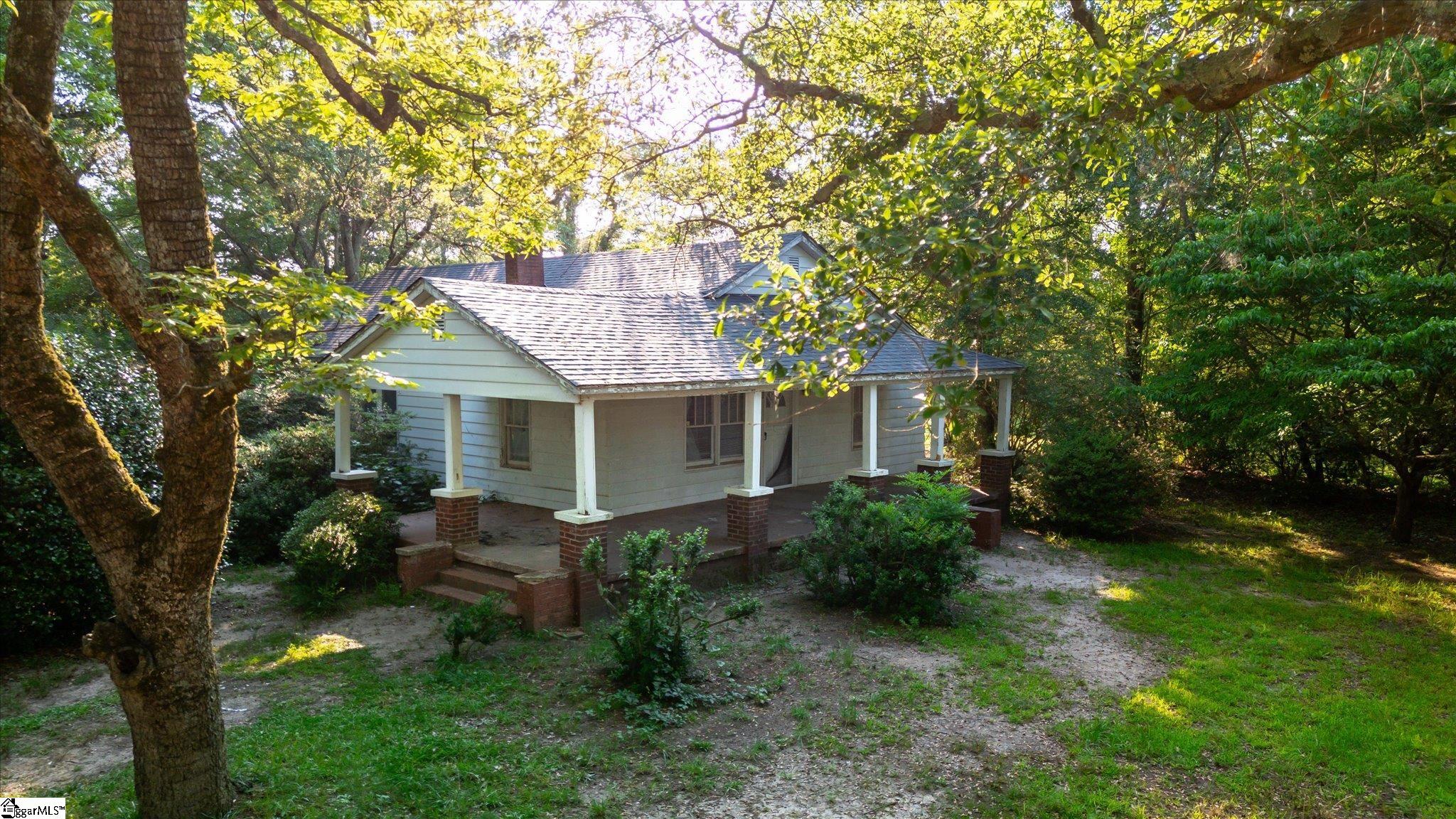 904 Pelzer Highway, Easley SC 29642-2934