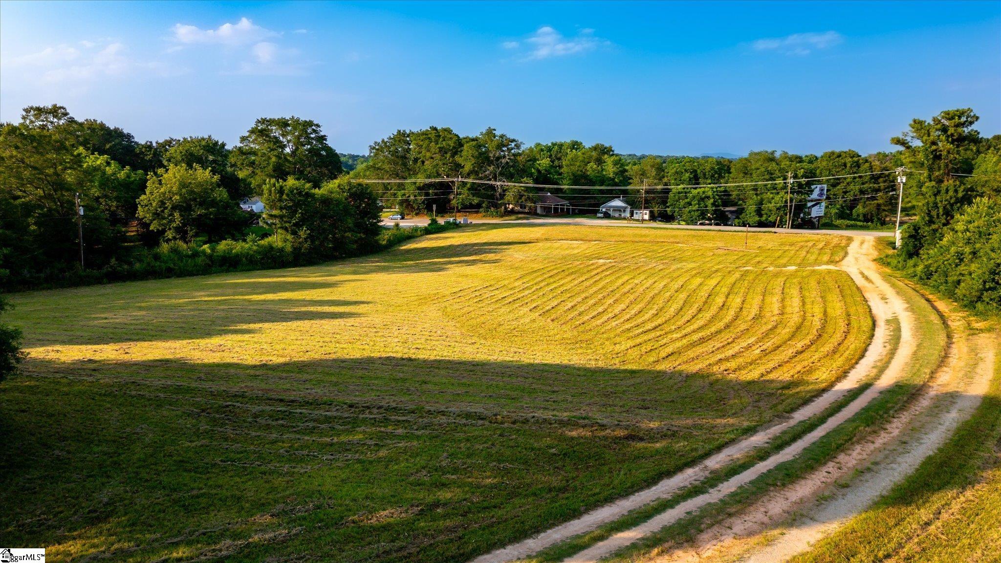 904 Pelzer Highway, Easley SC 29642-2934