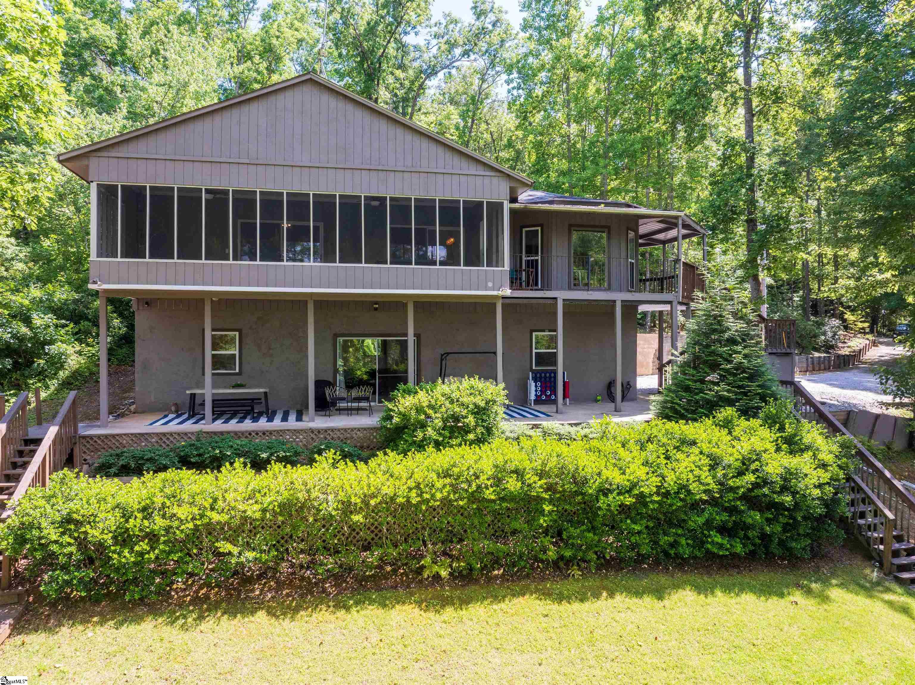 304 Whitewater Lake Road, Tamassee SC 29686