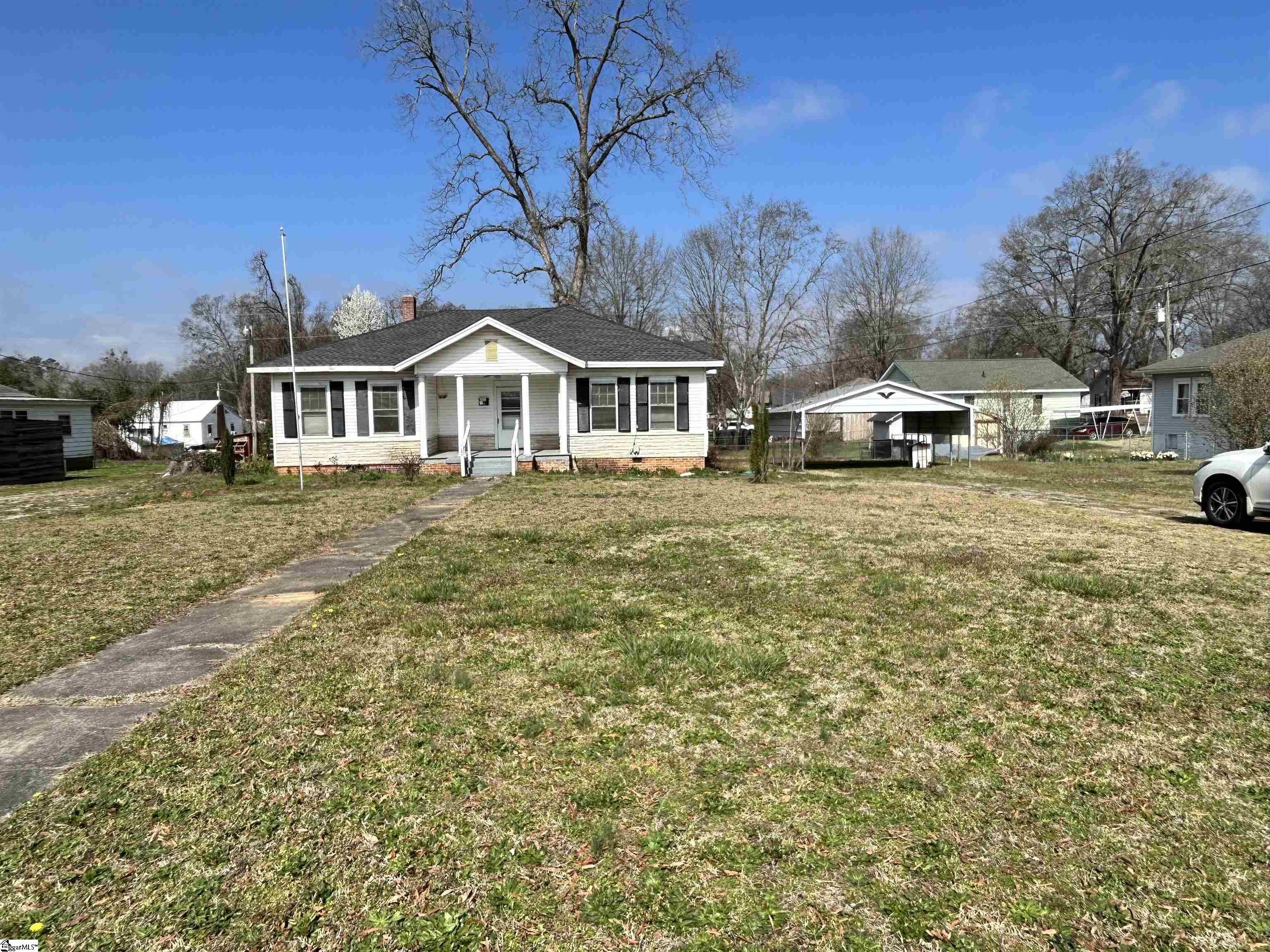 502 Milton Road, Joanna SC 29351