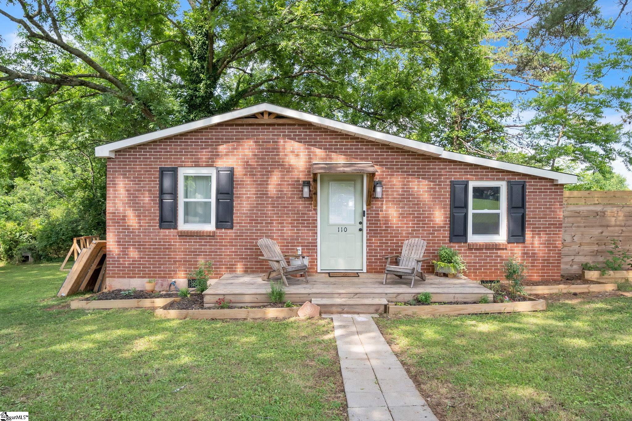 110 Malibu Court, Seneca SC 29678