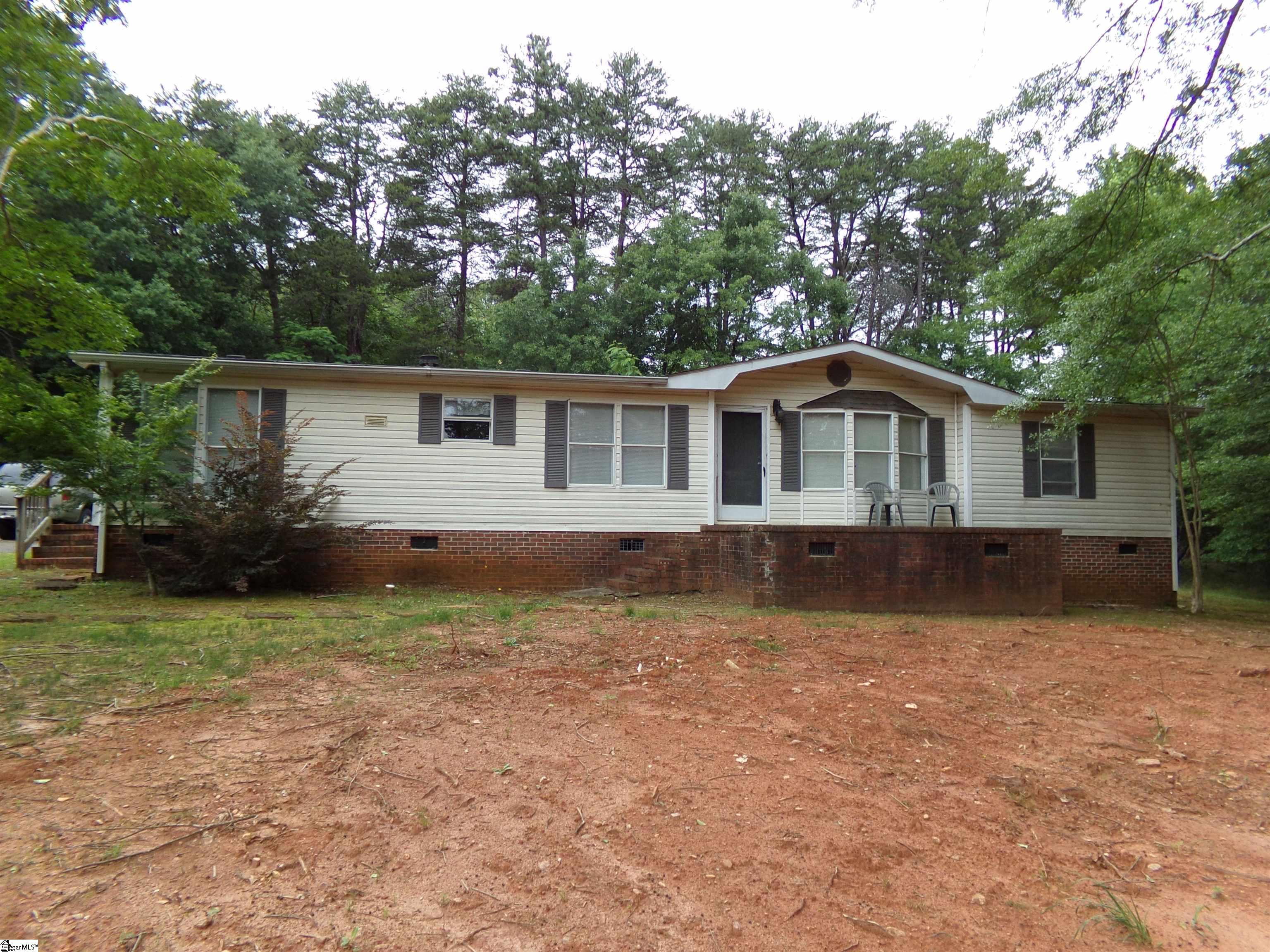 250 Lakewood Drive, Greenville SC 29607