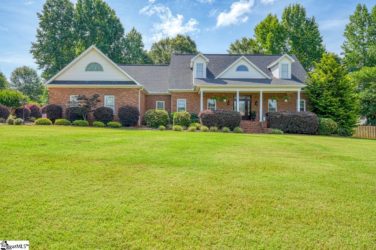 323 Fishermans Cove, Inman SC 29349