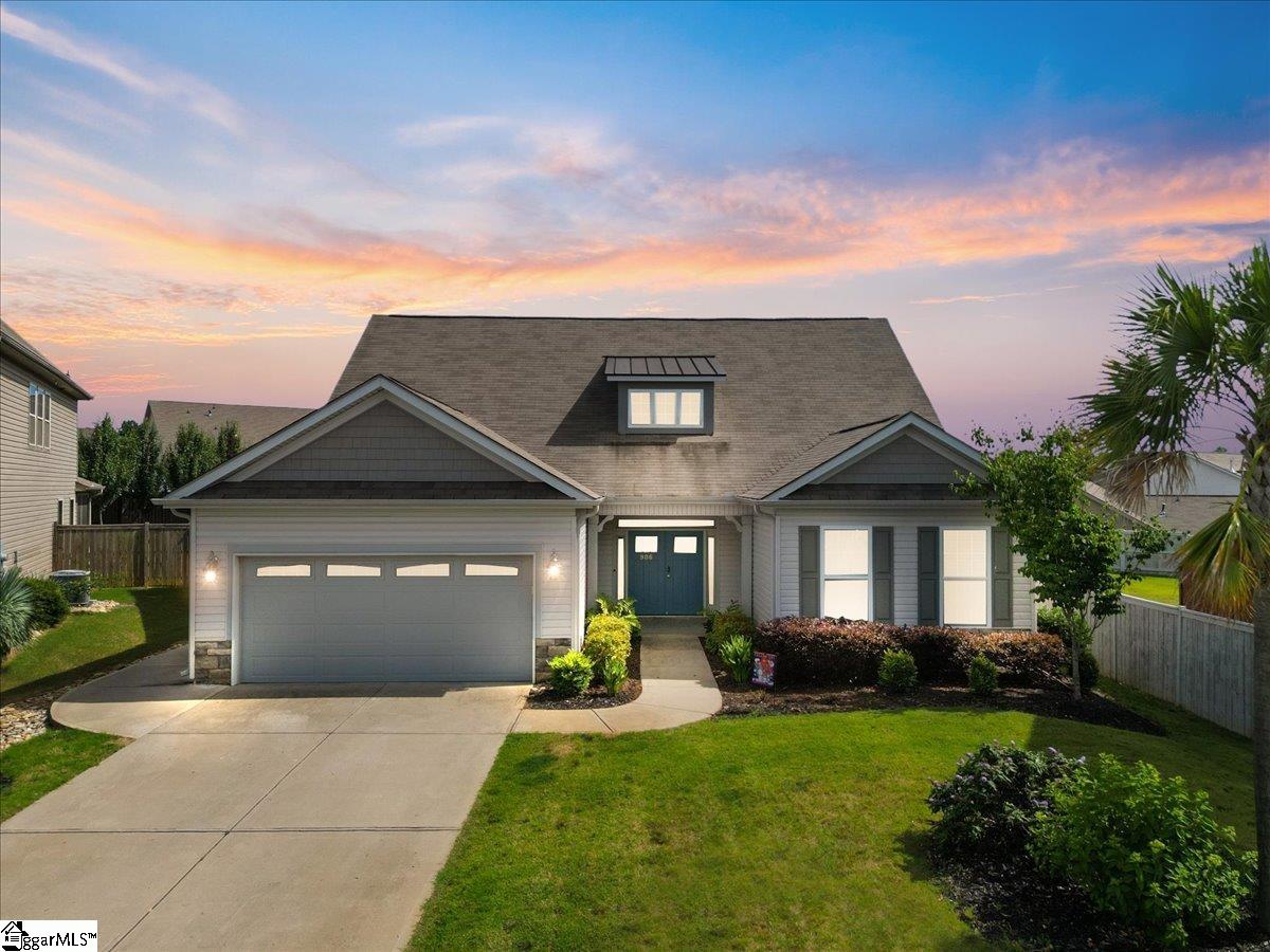 906 Deephallow Place, Greer SC 29651