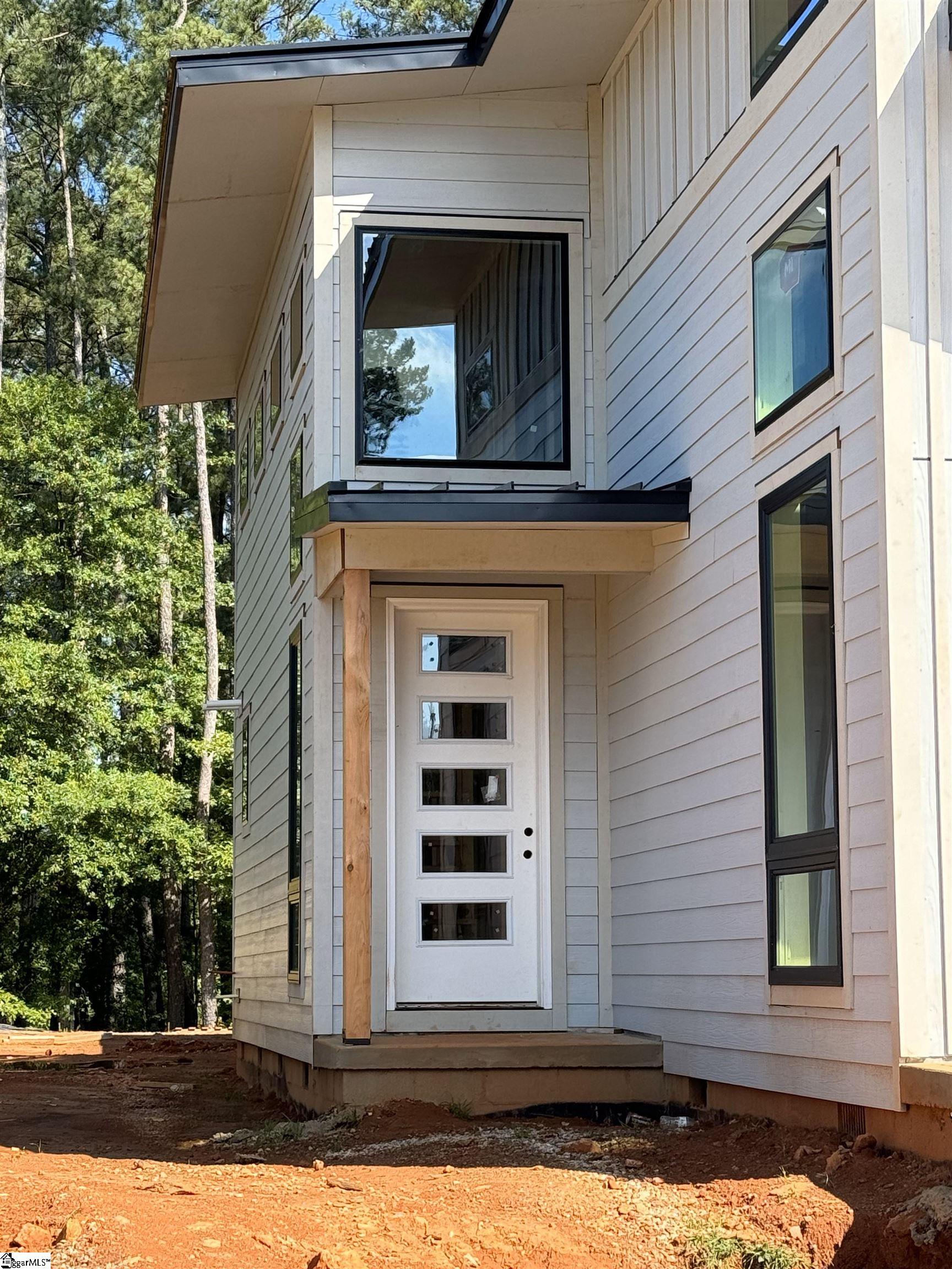 8 Village Crest, Greenville, South Carolina image 2