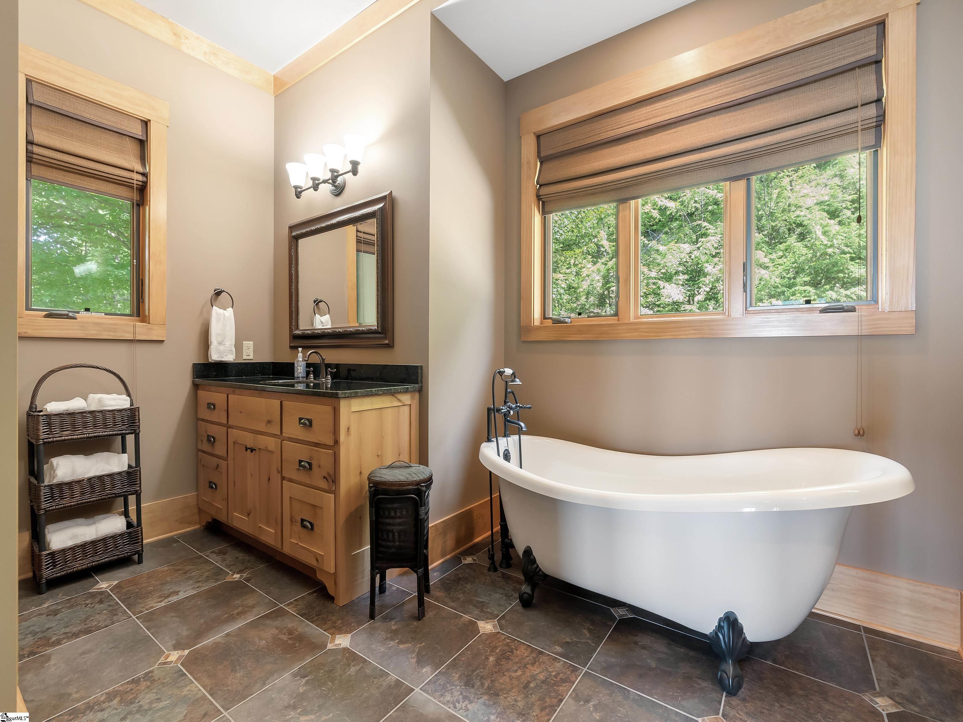 255 Lost Trail, Landrum, South Carolina image 17