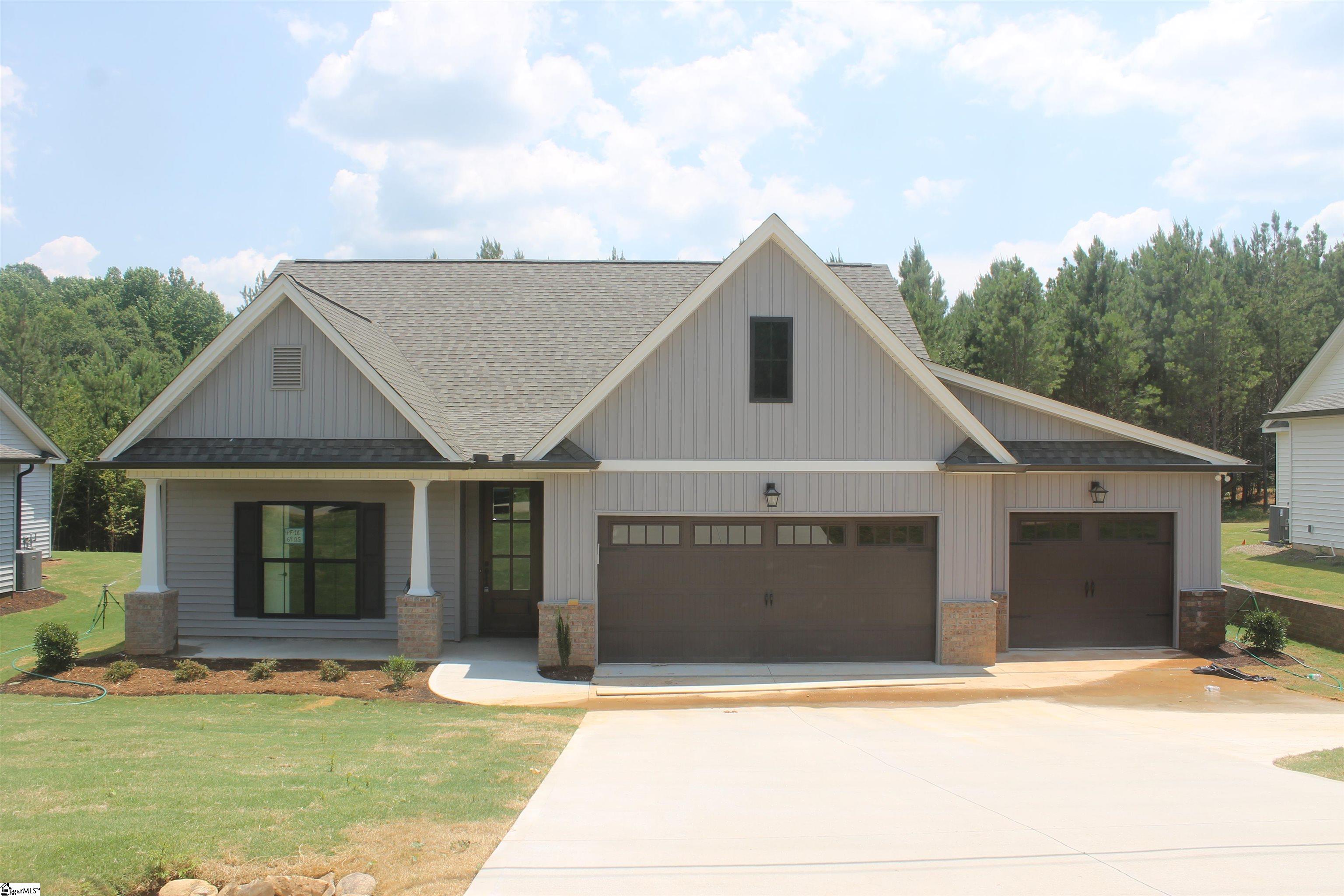 69 Dendy Street, Pelzer SC 29669