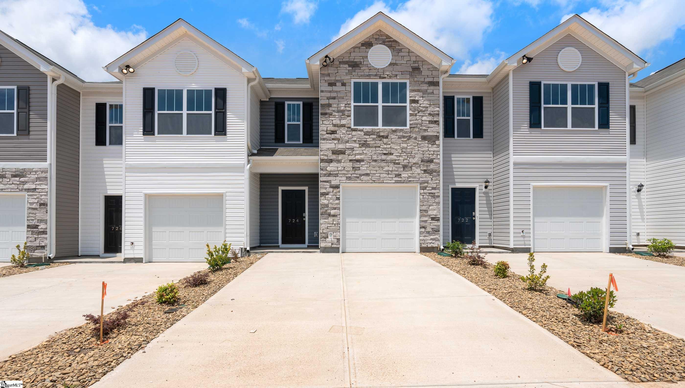 724 Embark Circle, Greer SC 29651