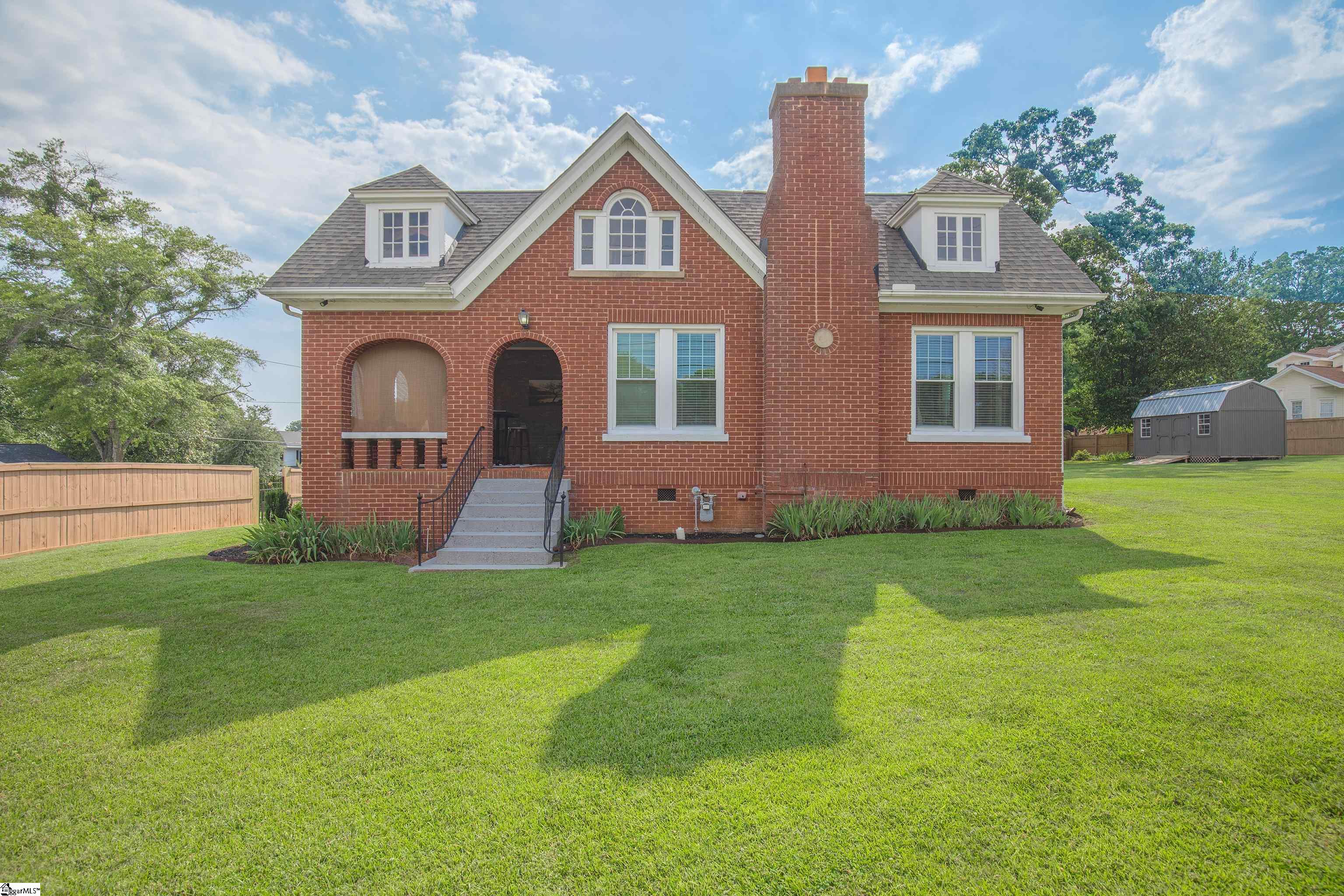 601 W Main Street, Easley SC 29640