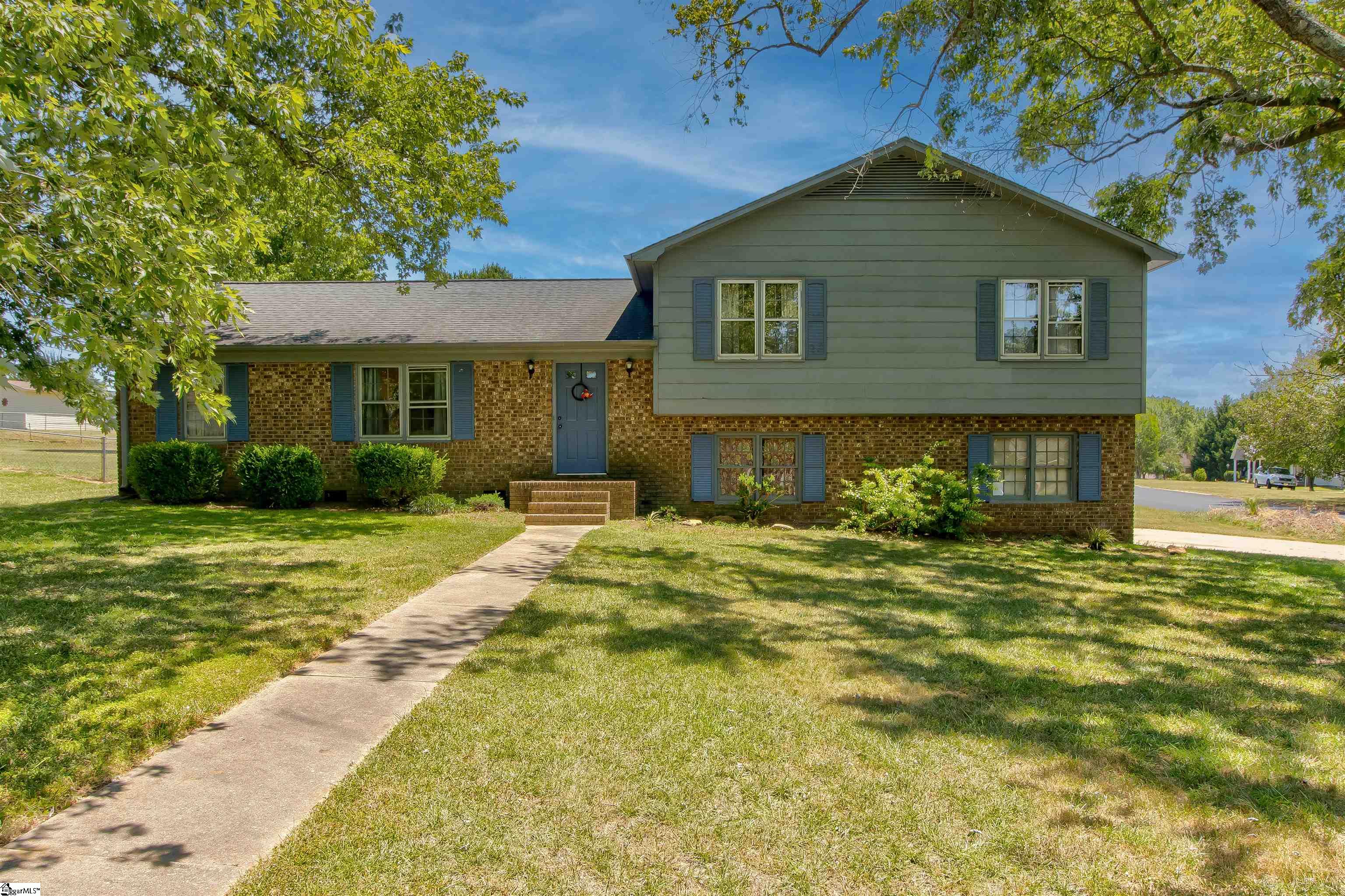 207 Old Salem Road, Moore SC 29369