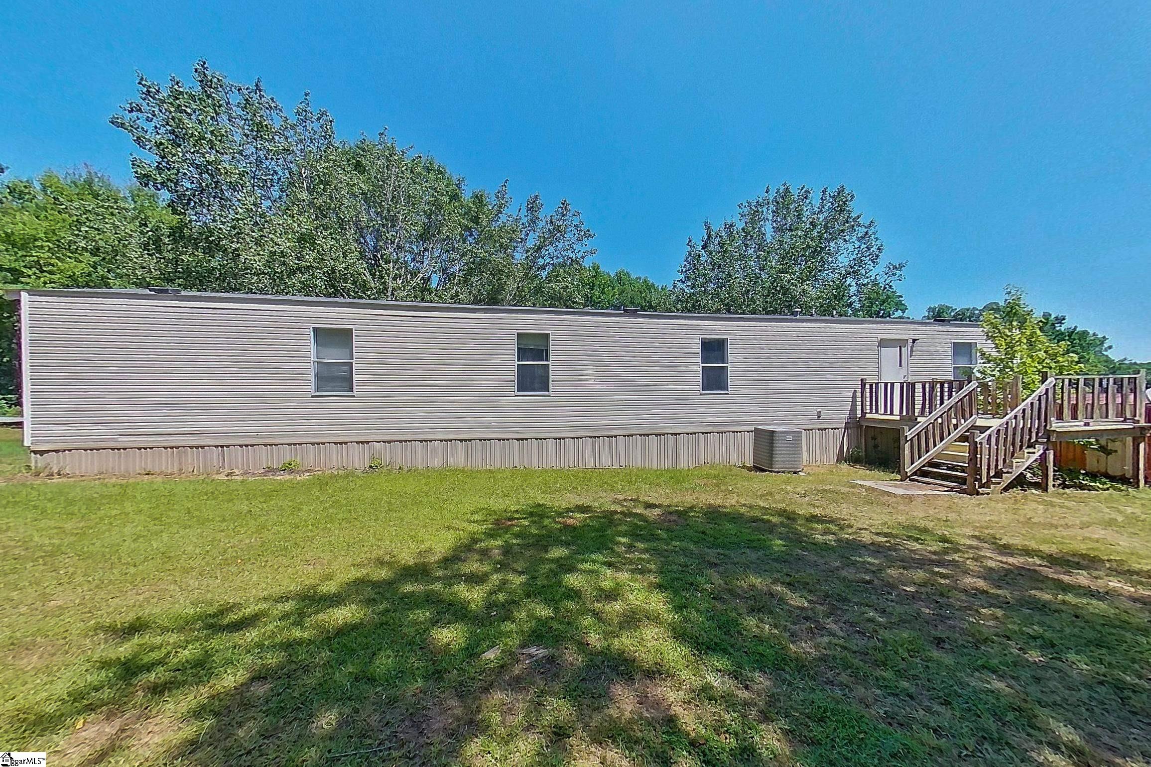 640 S J Workman, Woodruff, South Carolina image 11