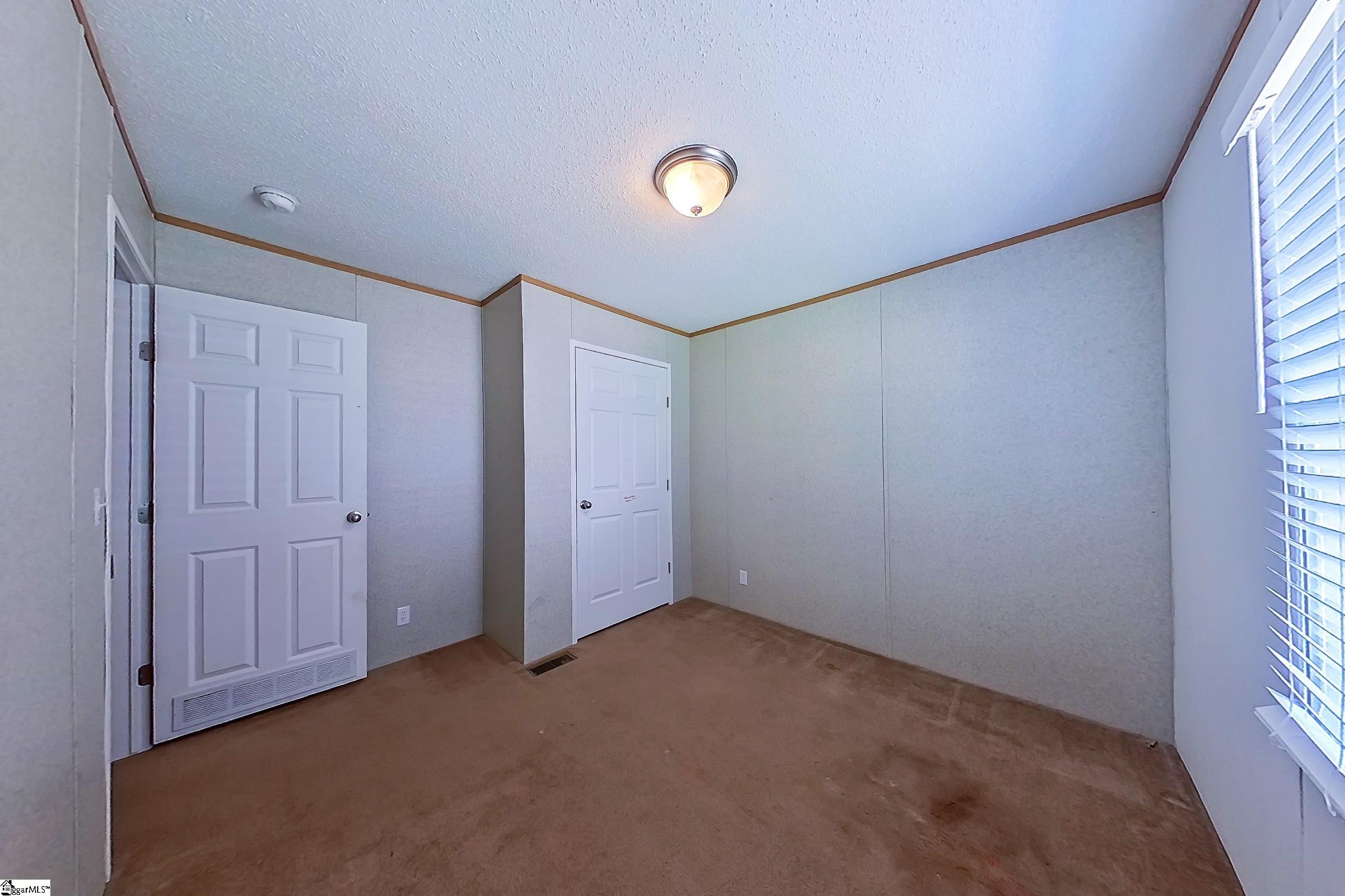 640 S J Workman, Woodruff, South Carolina image 6