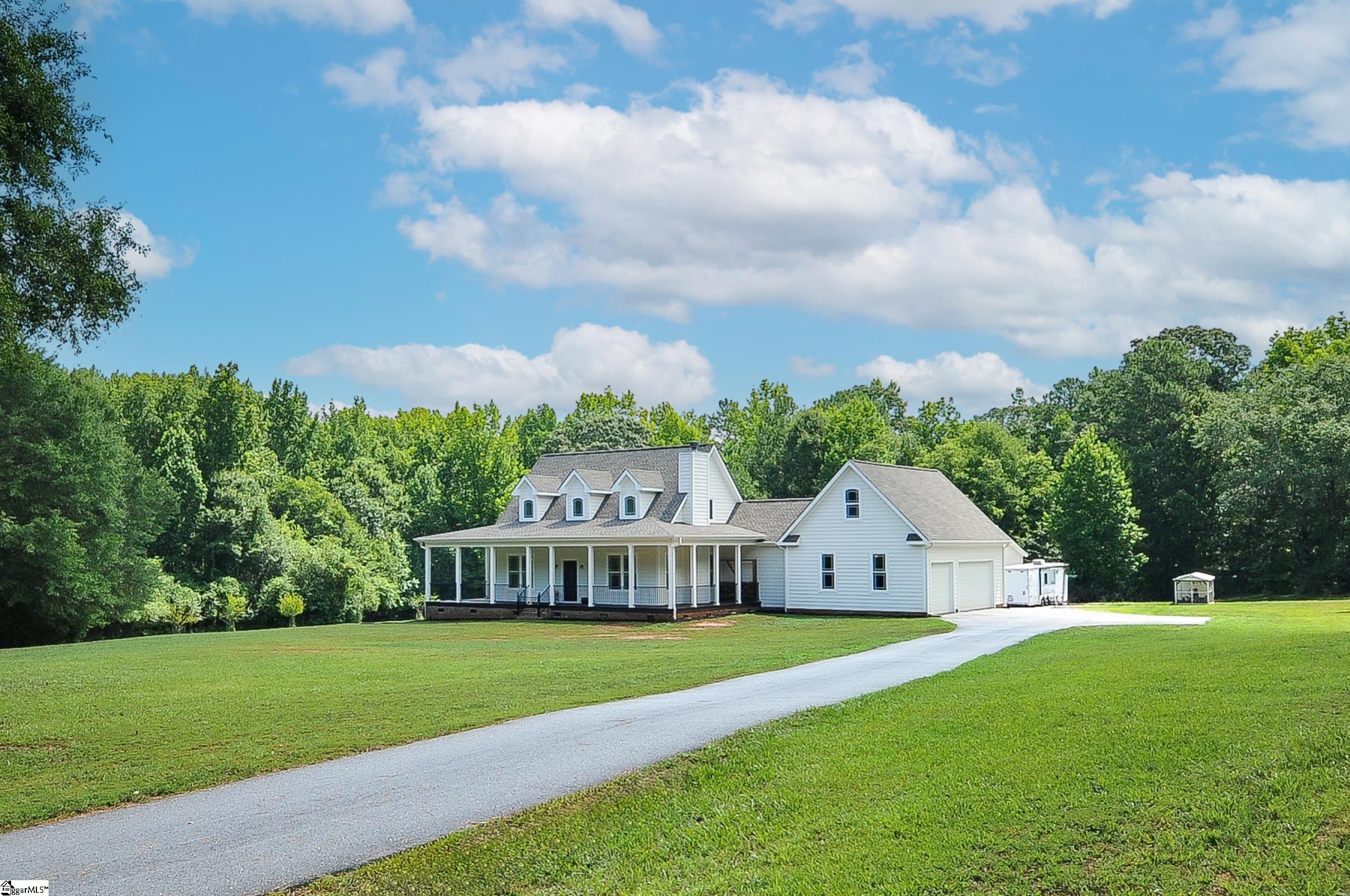 listing main picture