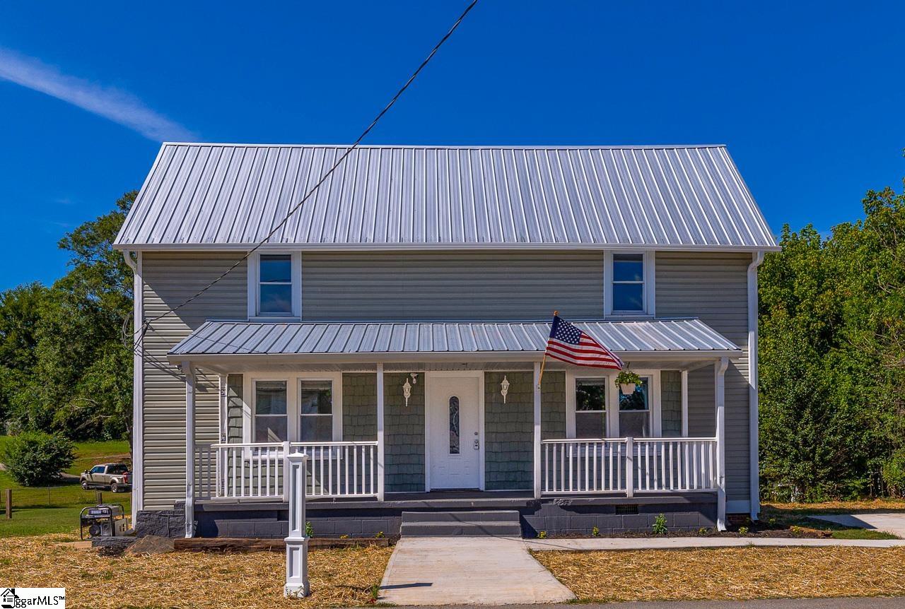 32 Lyman Street, Pelzer SC 29669
