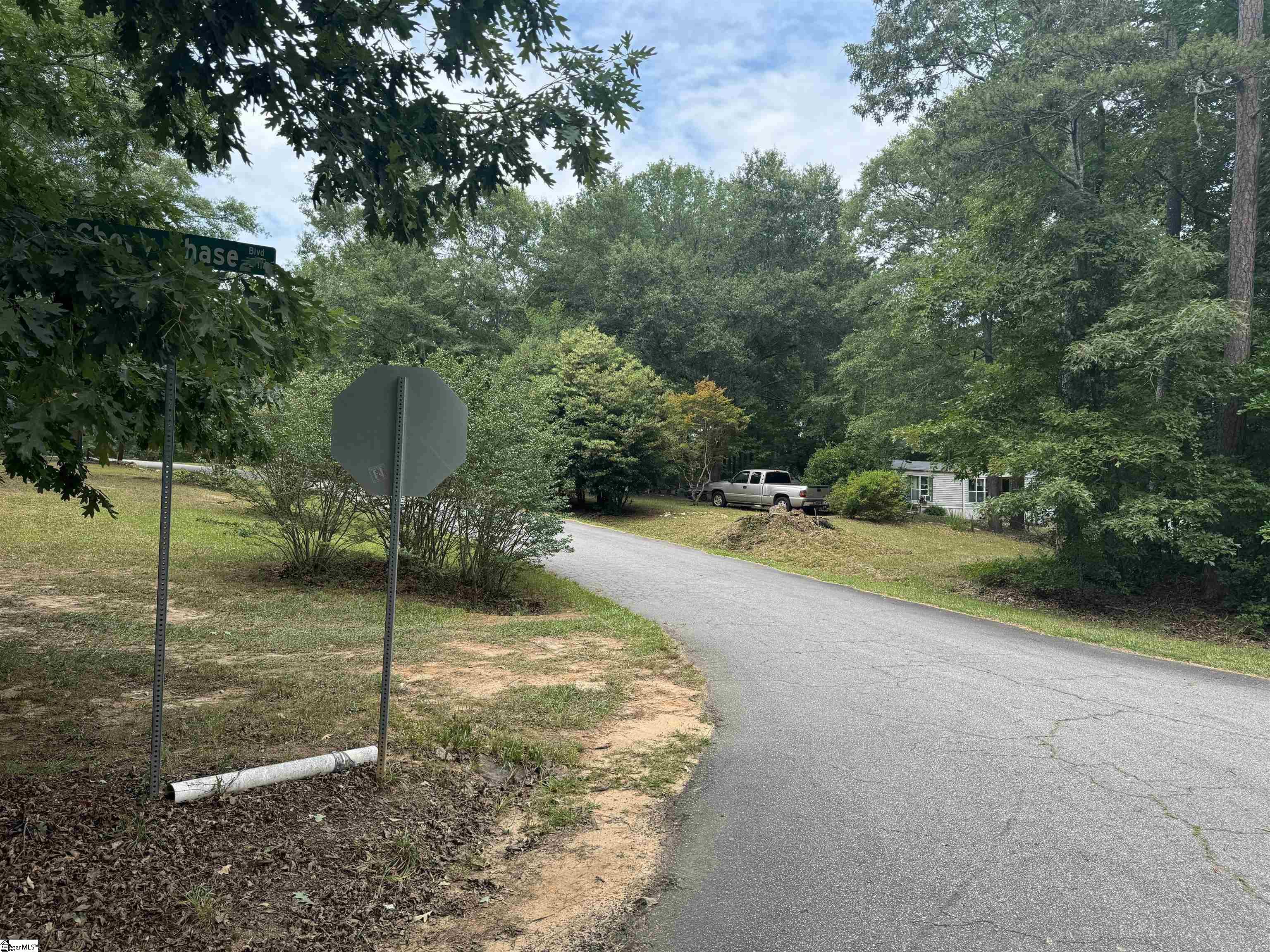 Chevy Chase, Pelzer, South Carolina image 2