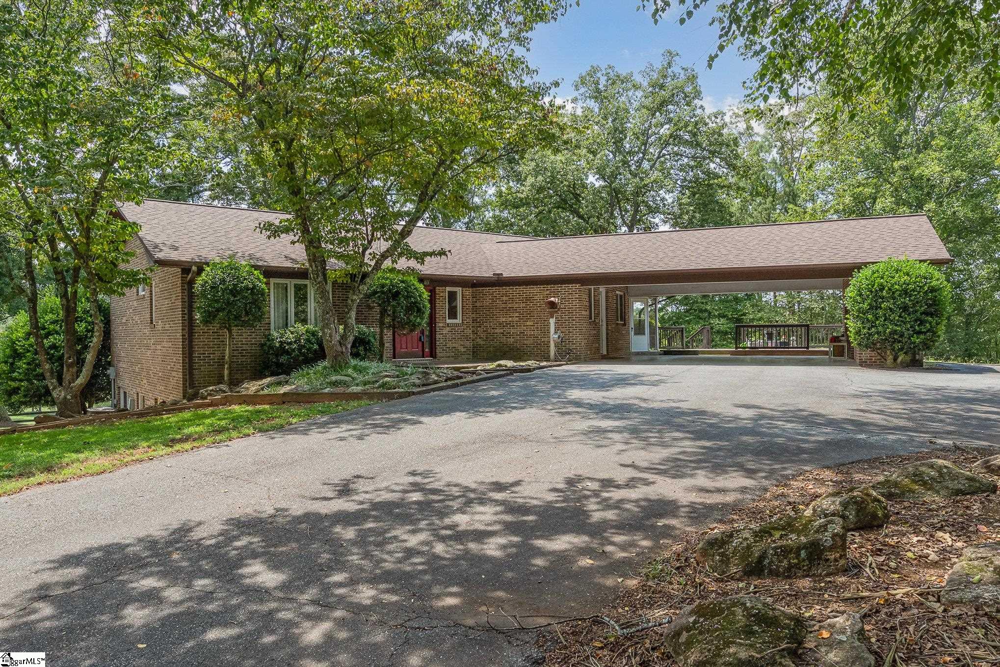 261 N McAllister Road Liberty, SC 29657