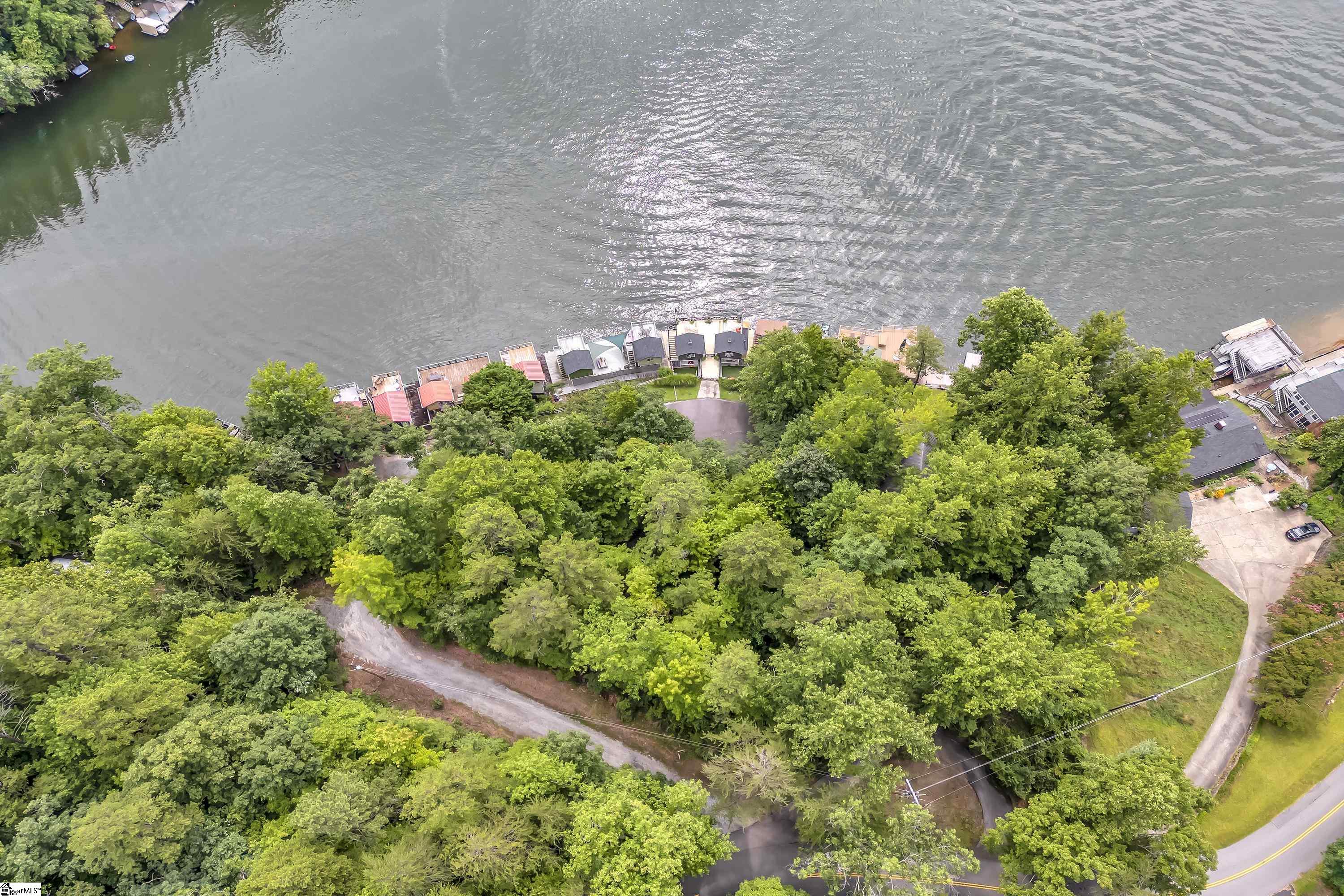 1700 W Lakeshore, Landrum, South Carolina image 11