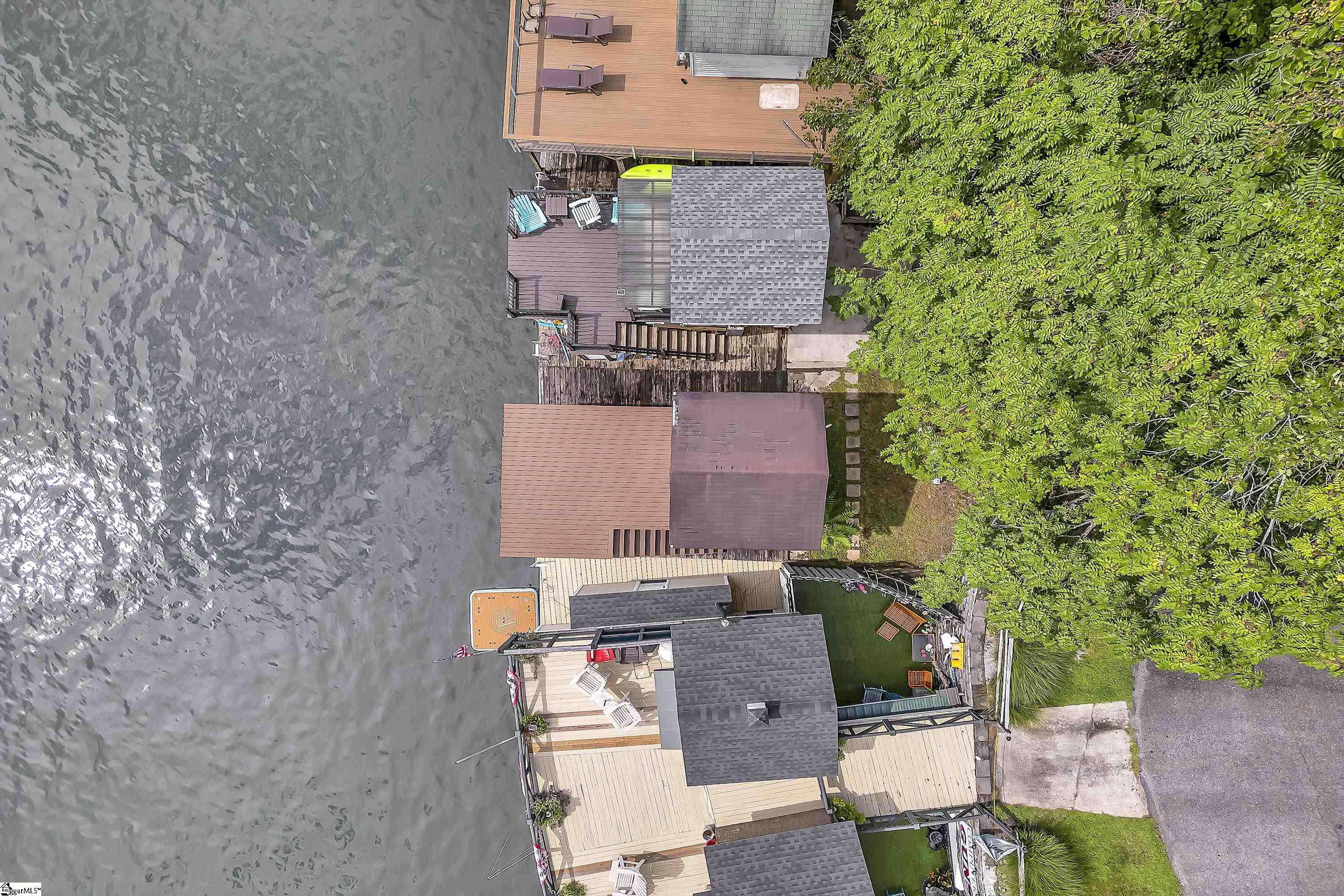 1700 W Lakeshore, Landrum, South Carolina image 9