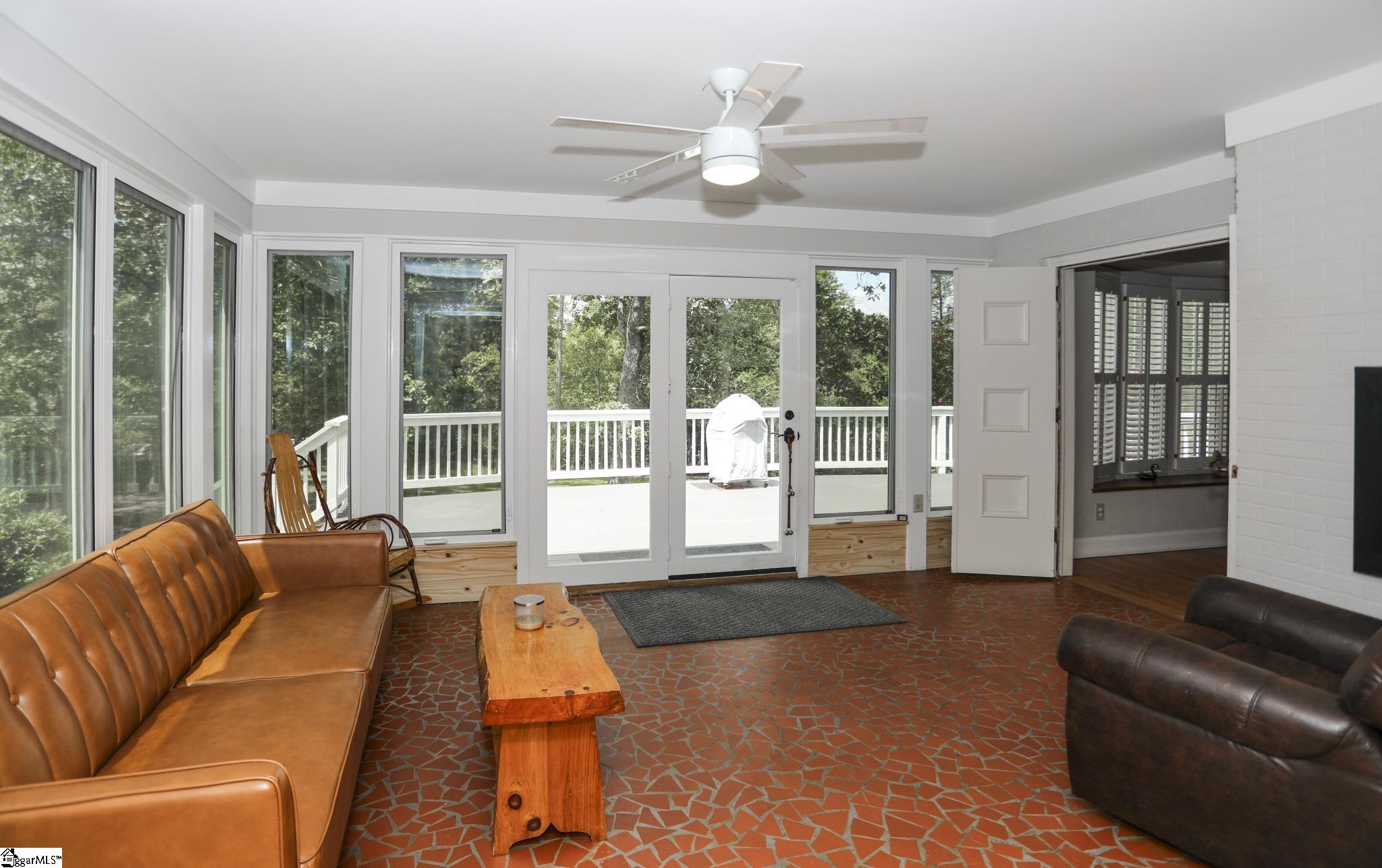 1057 Country Club, Pickens, South Carolina image 9
