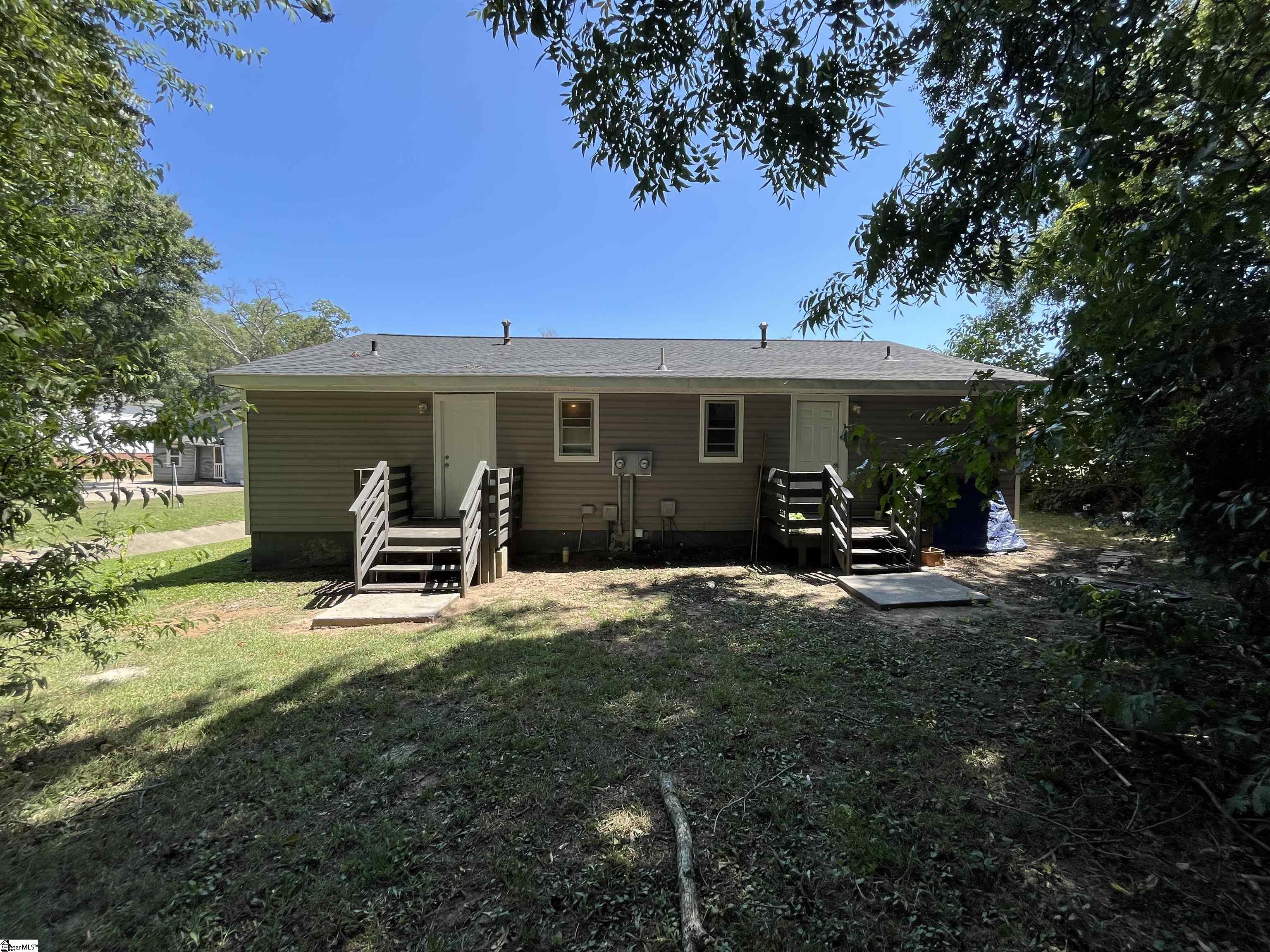 1218 White Street