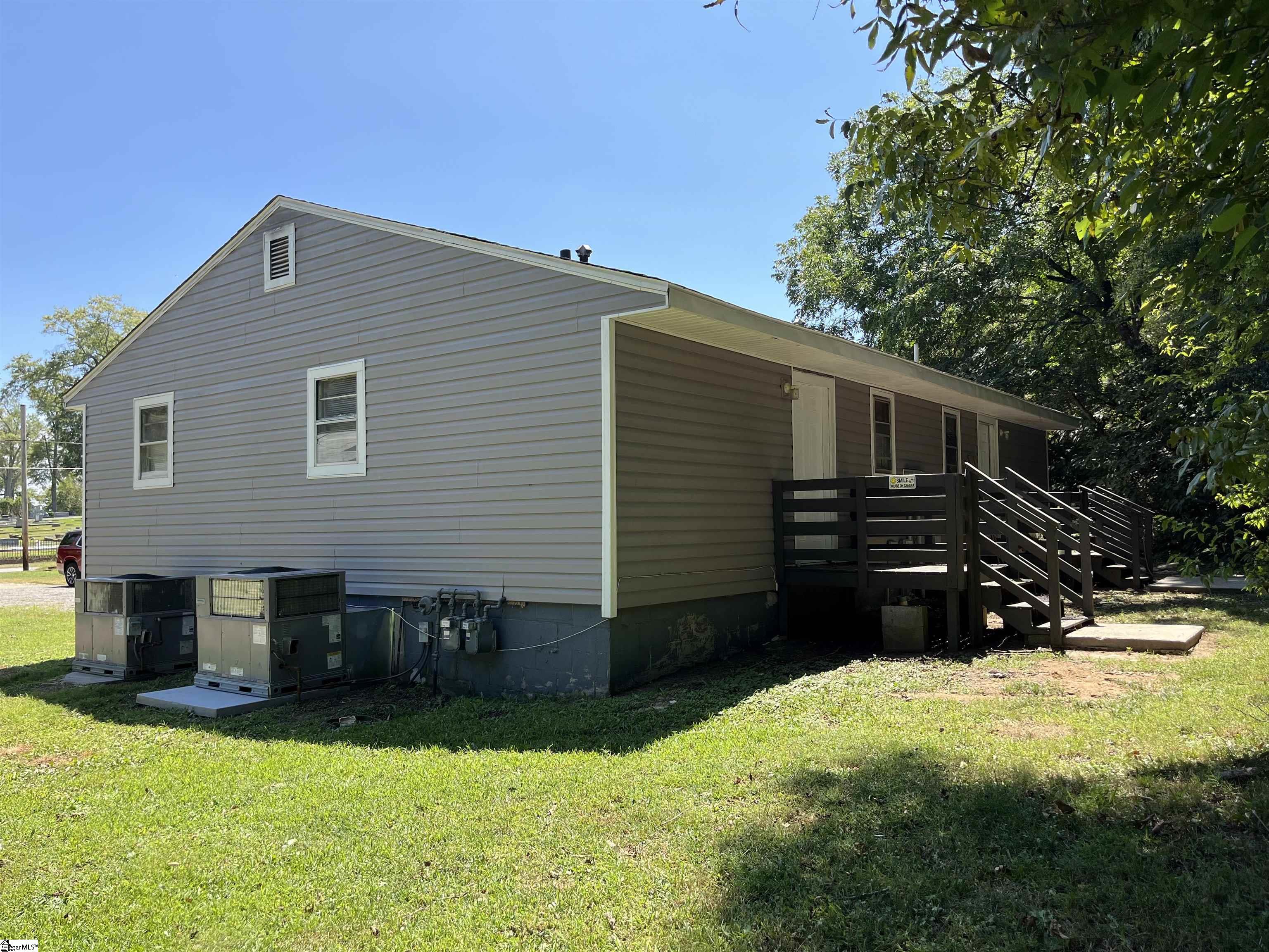 1218 White Street