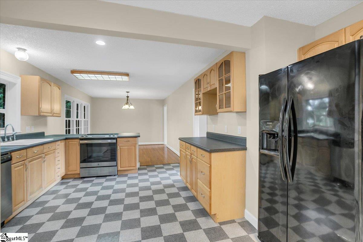 207 Forest, Easley, South Carolina image 3