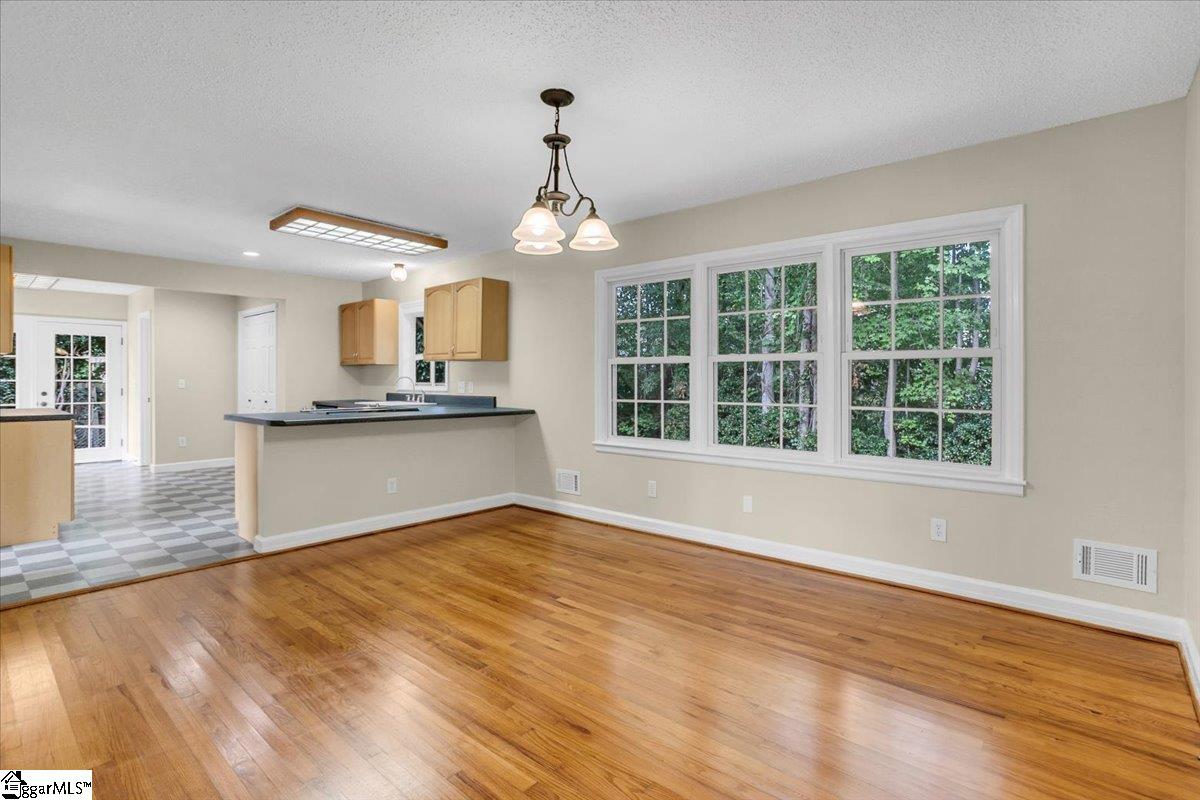 207 Forest, Easley, South Carolina image 8
