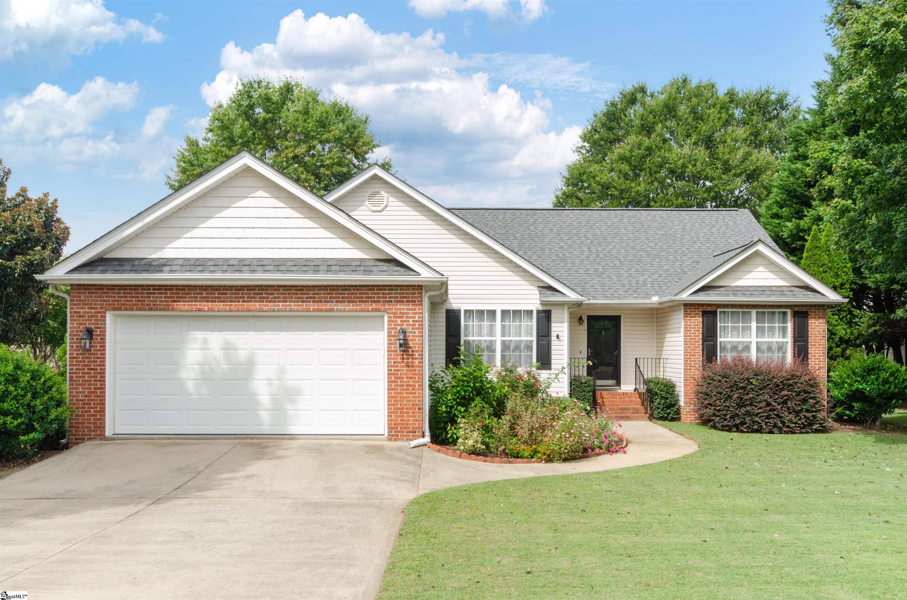 3 Heart Court, Greer SC 29651