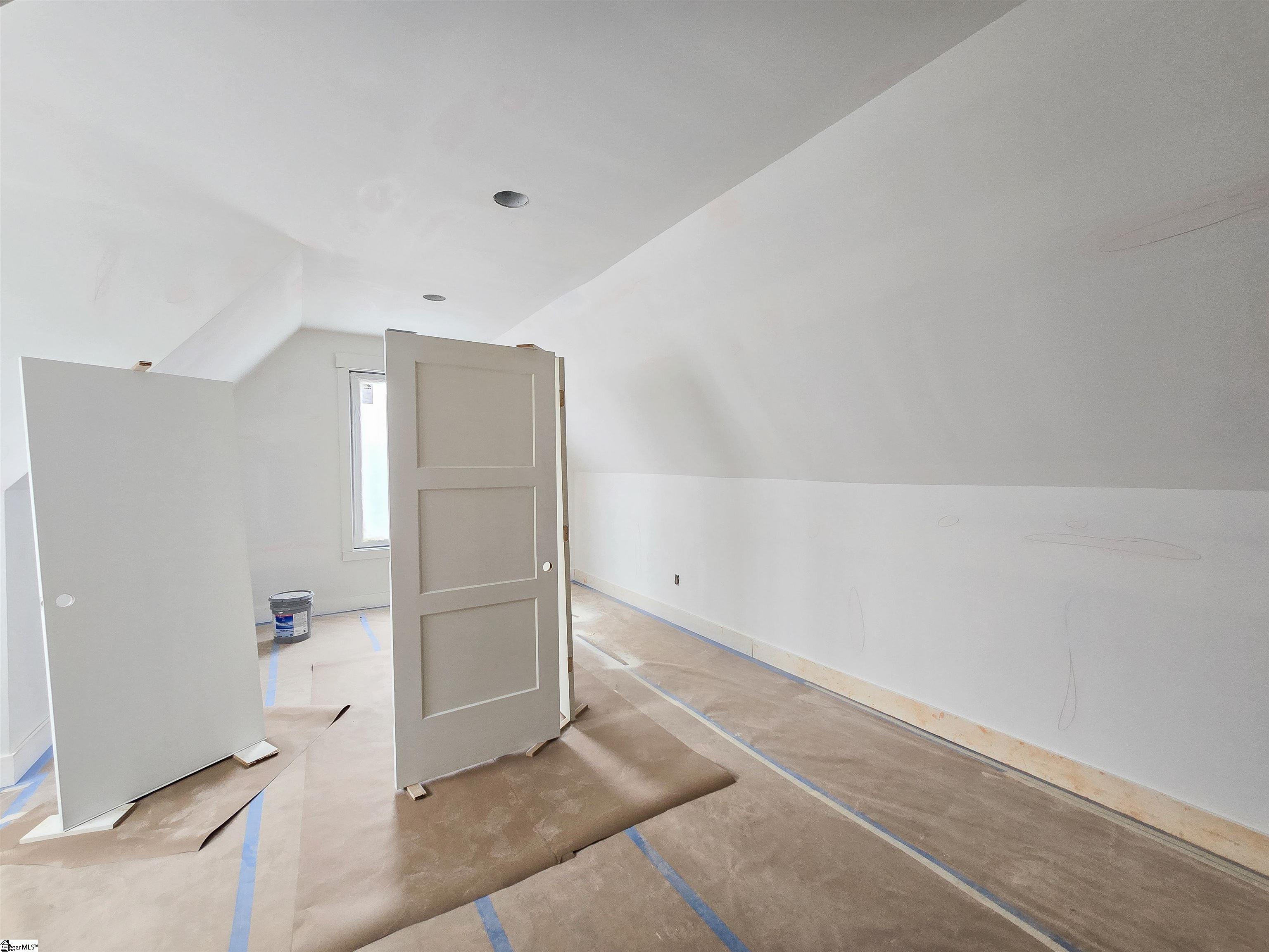 734 New South Court Wellford, SC 29385