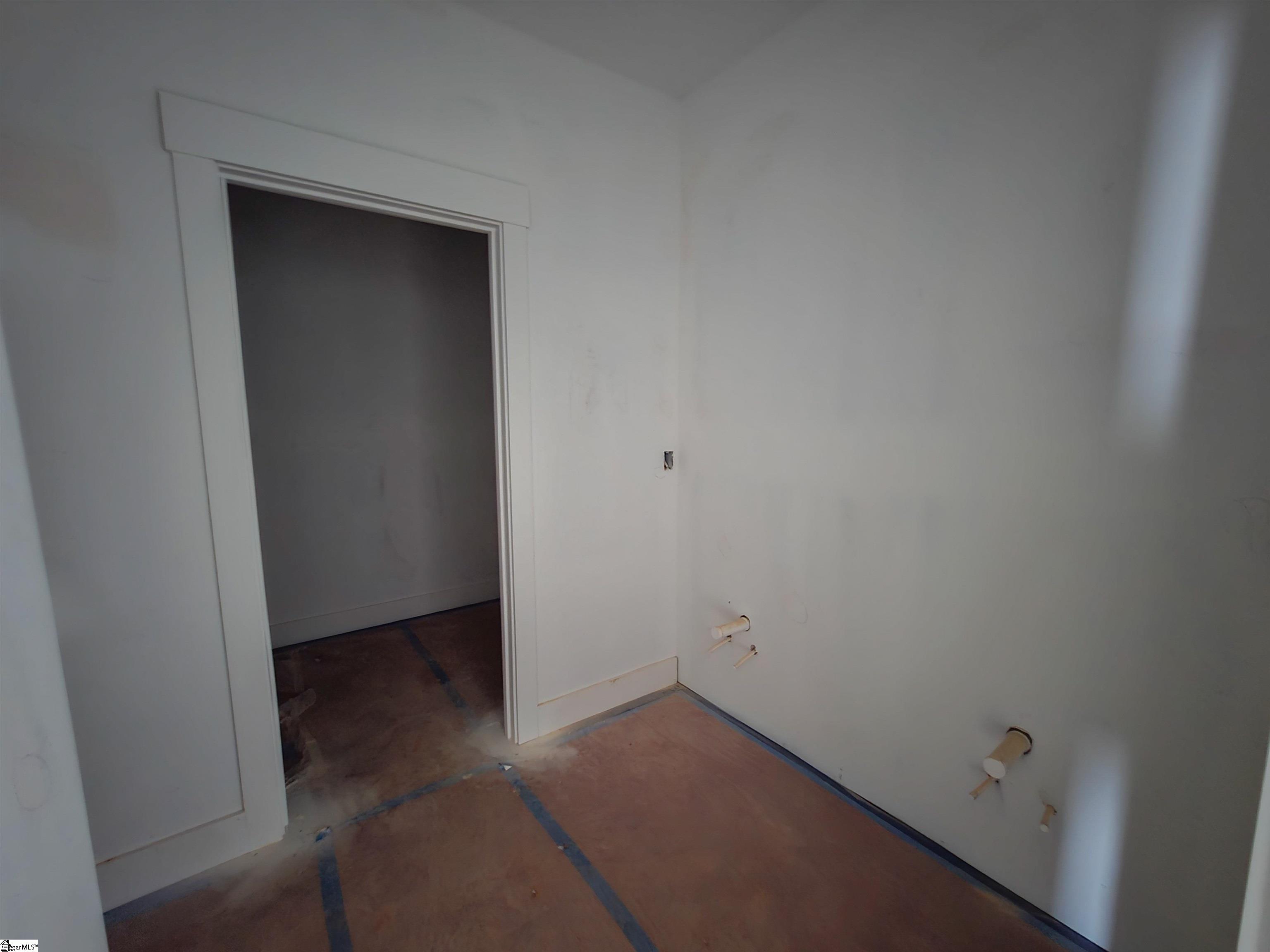734 New South Court Wellford, SC 29385