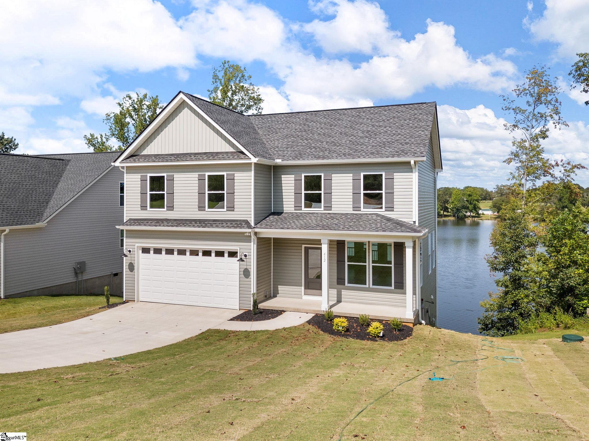 412 W Lakeview Drive Duncan, SC 29334